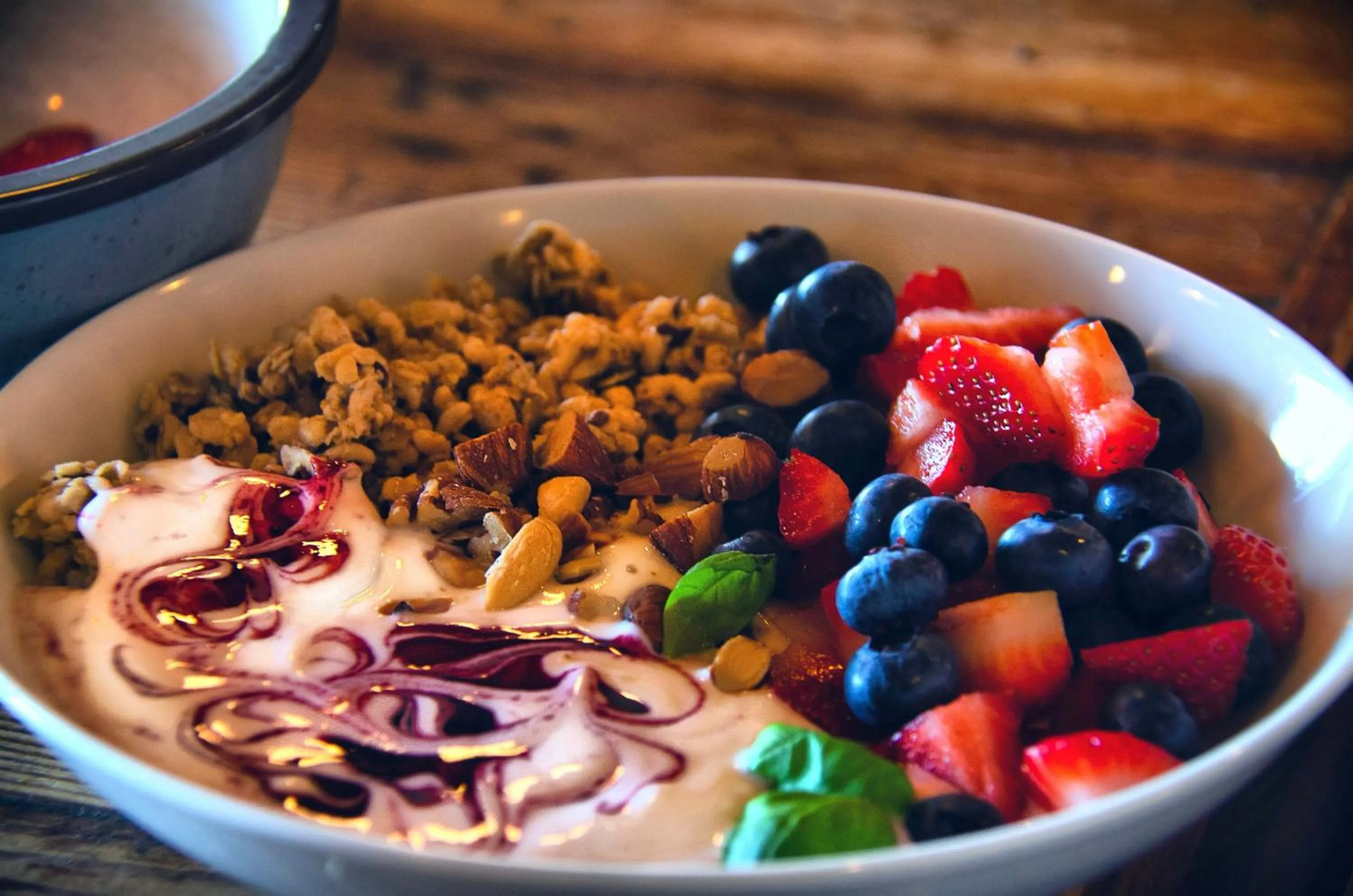 Breakfast in The Fraser River's Edge B&B Lodge