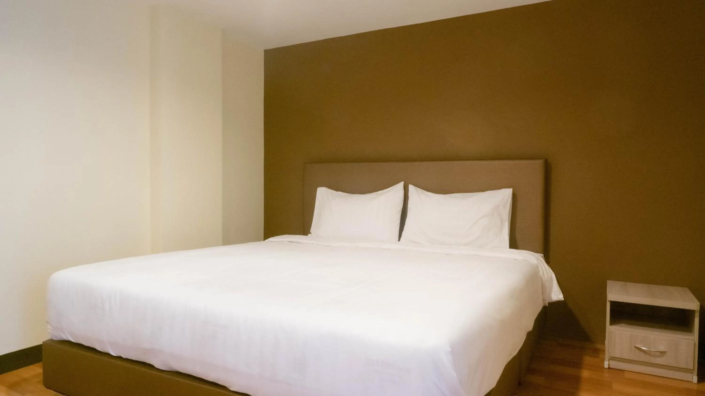 Bed in Airport A1 Hotel