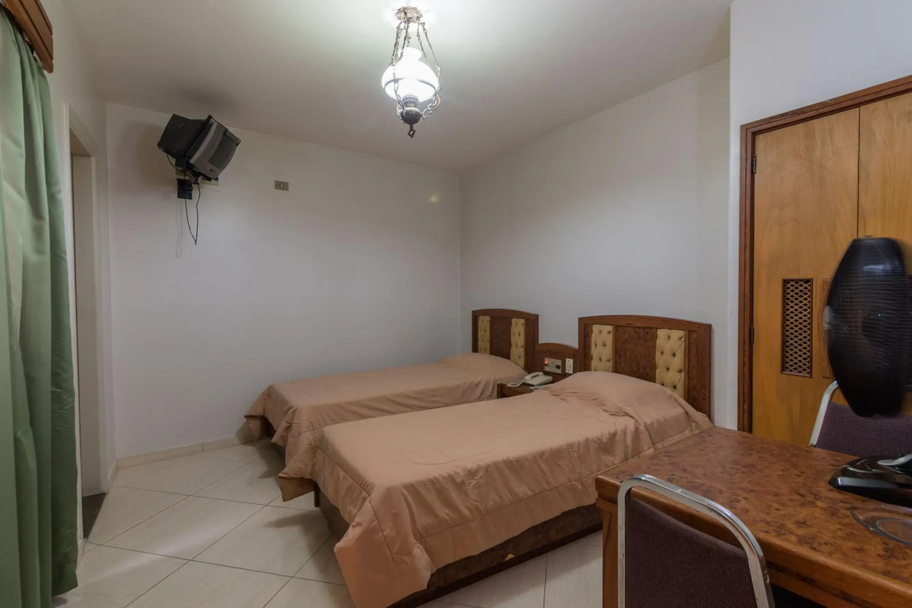 Twin Room with Fan in Hotel Joamar Twin Room with Fan in Hotel Joamar