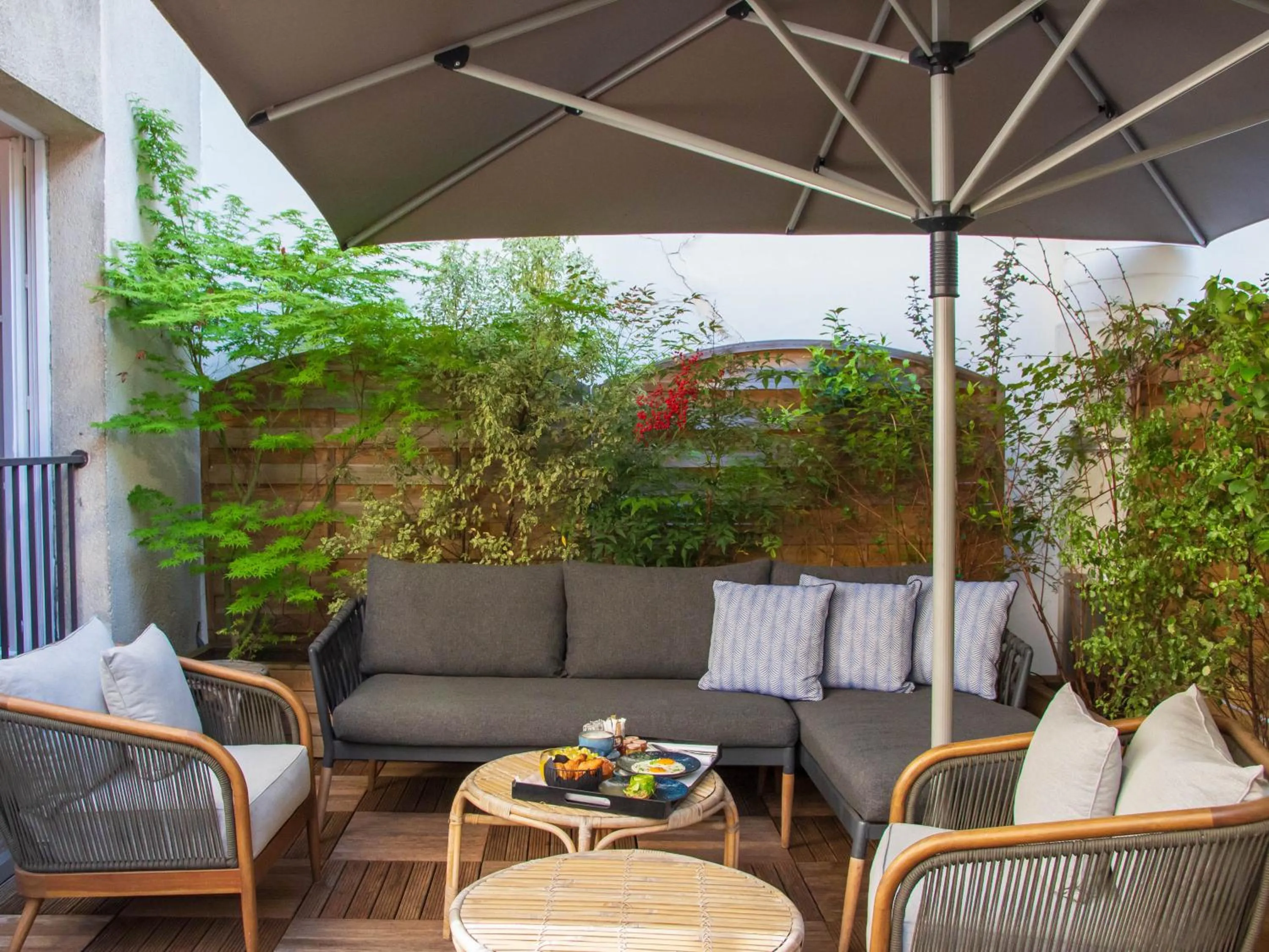Balcony/Terrace in Hôtel Bel Ami