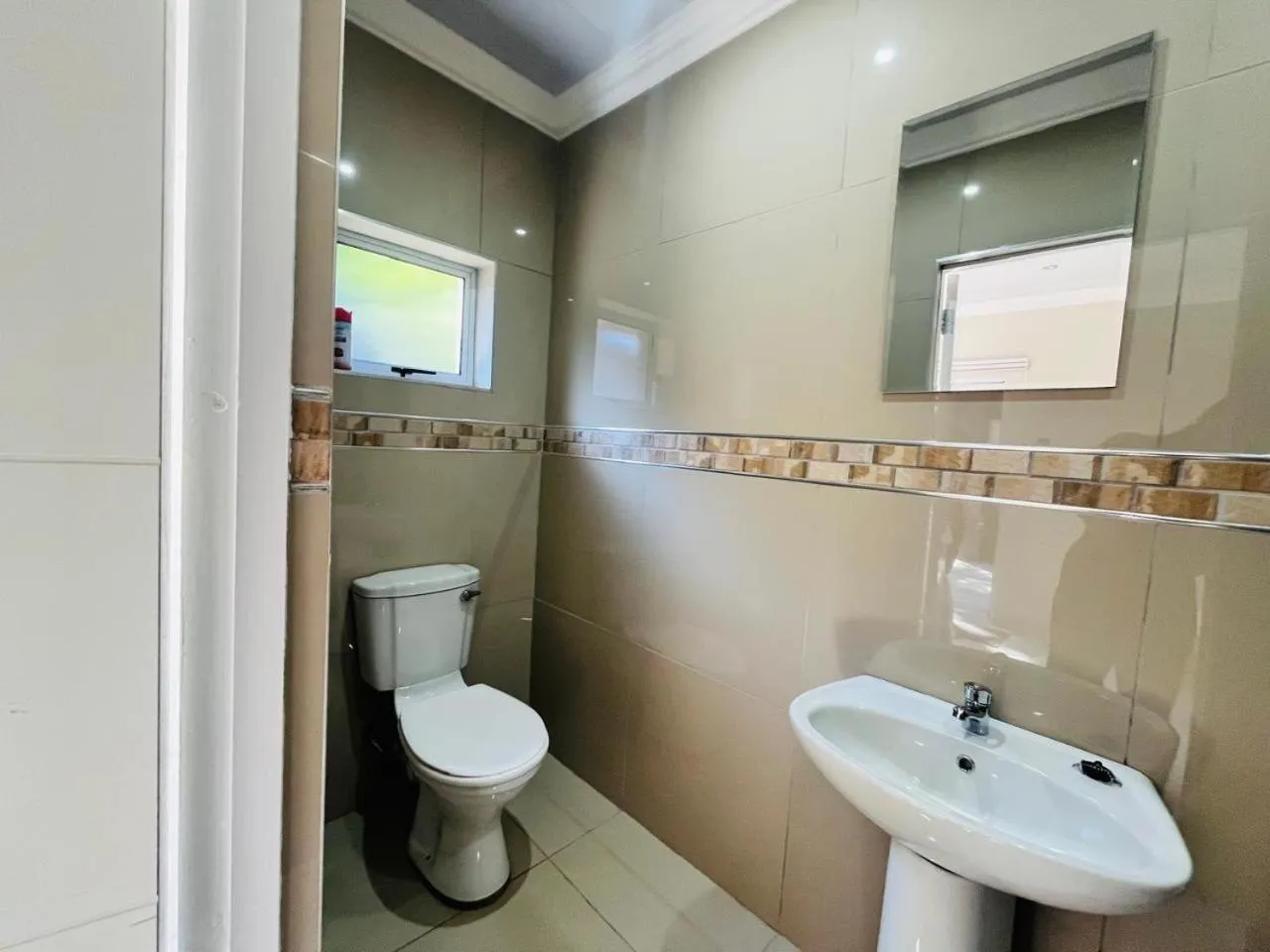 Bathroom in New Bali Guesthouse