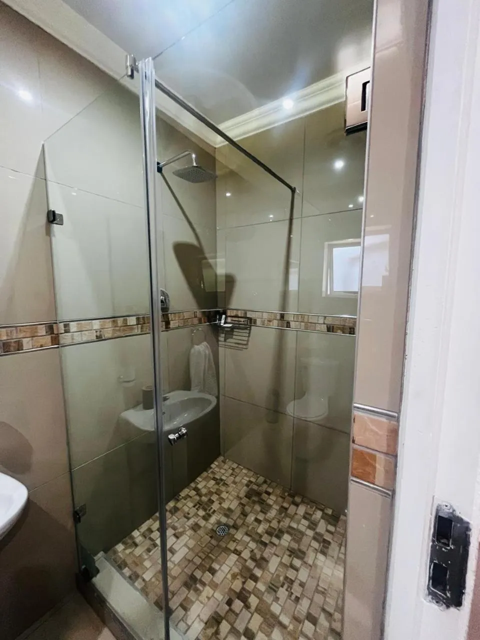 Shower in New Bali Guesthouse