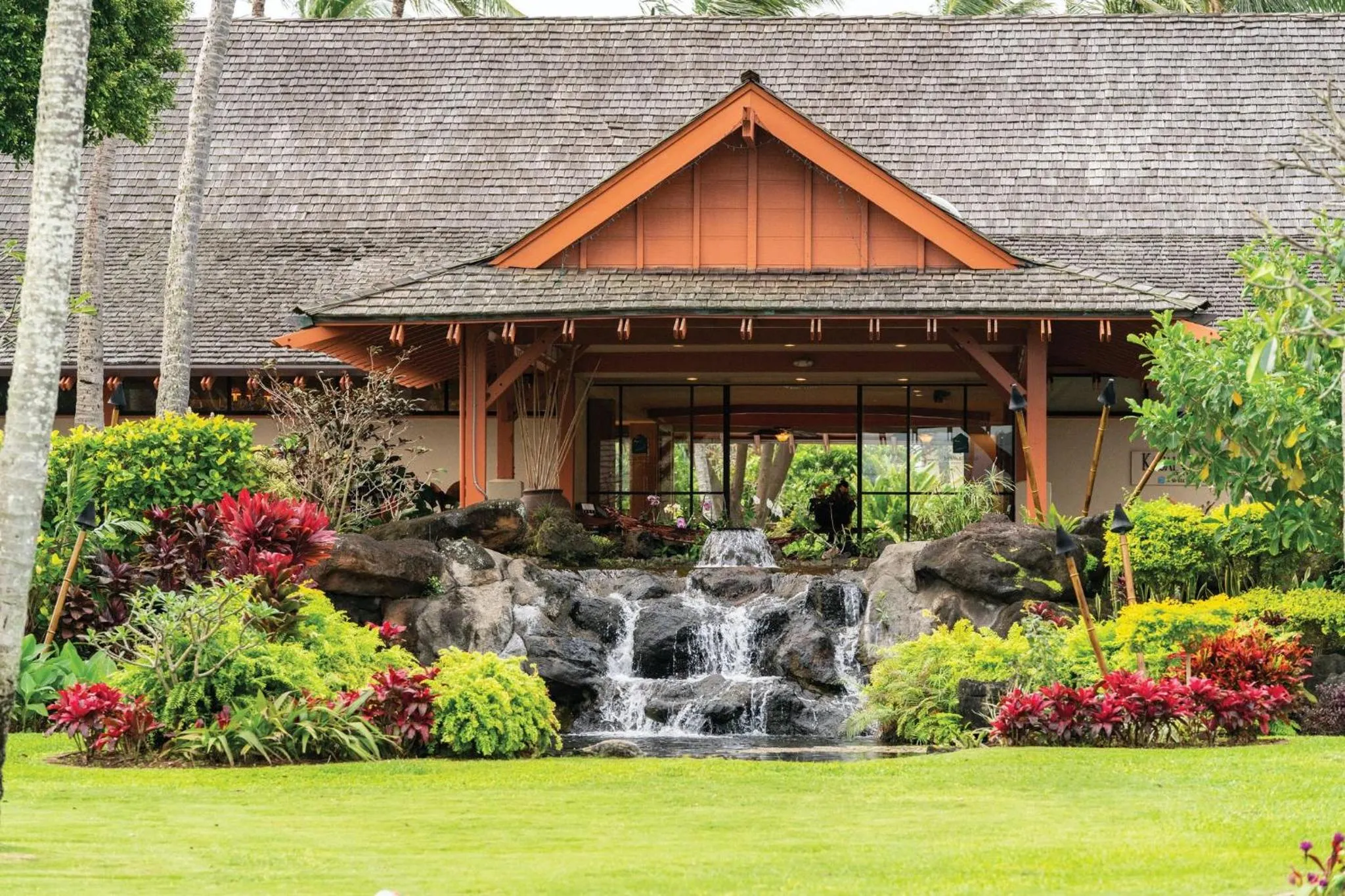 Property building in Kauai Coast Resort at the Beach Boy