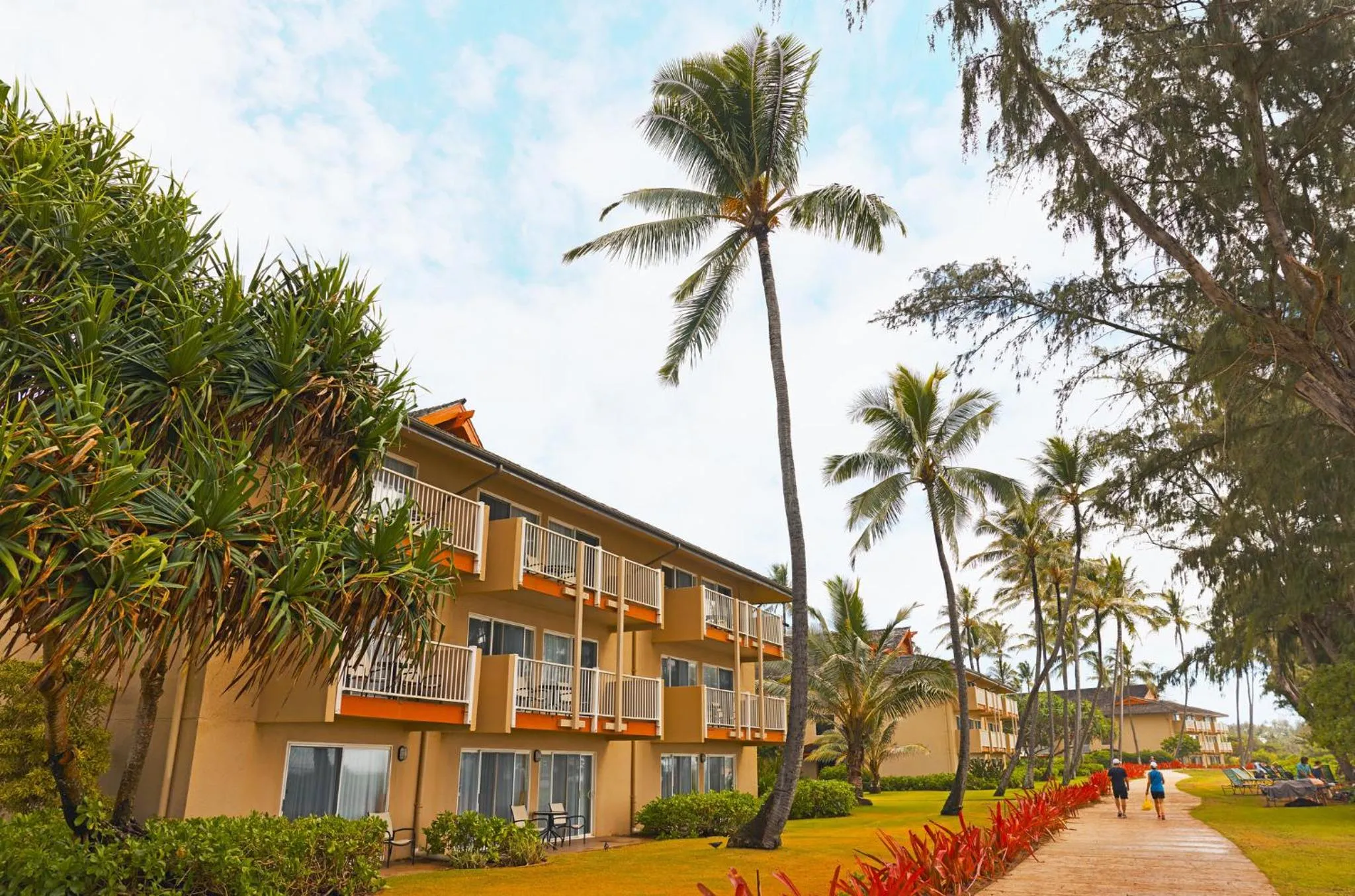 Property building in Kauai Coast Resort at the Beach Boy