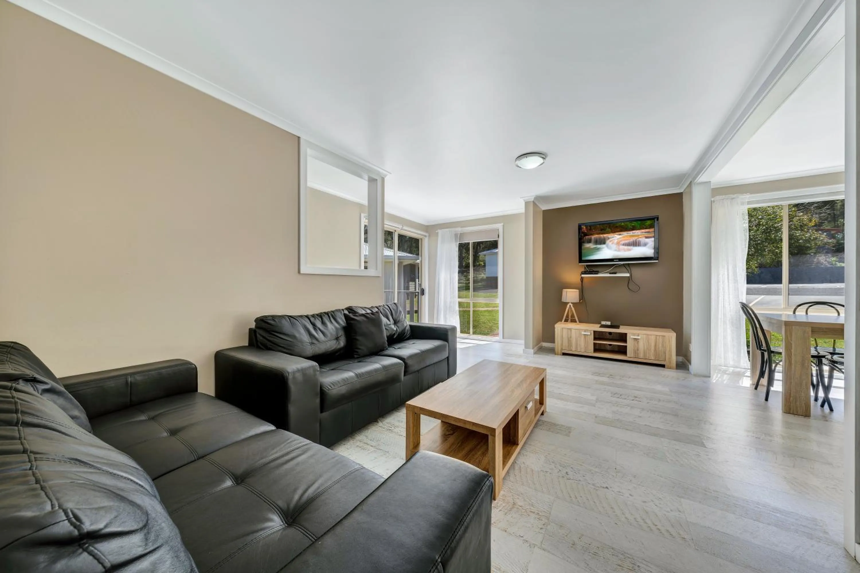 Living room in Ingenia Holidays Ulladulla