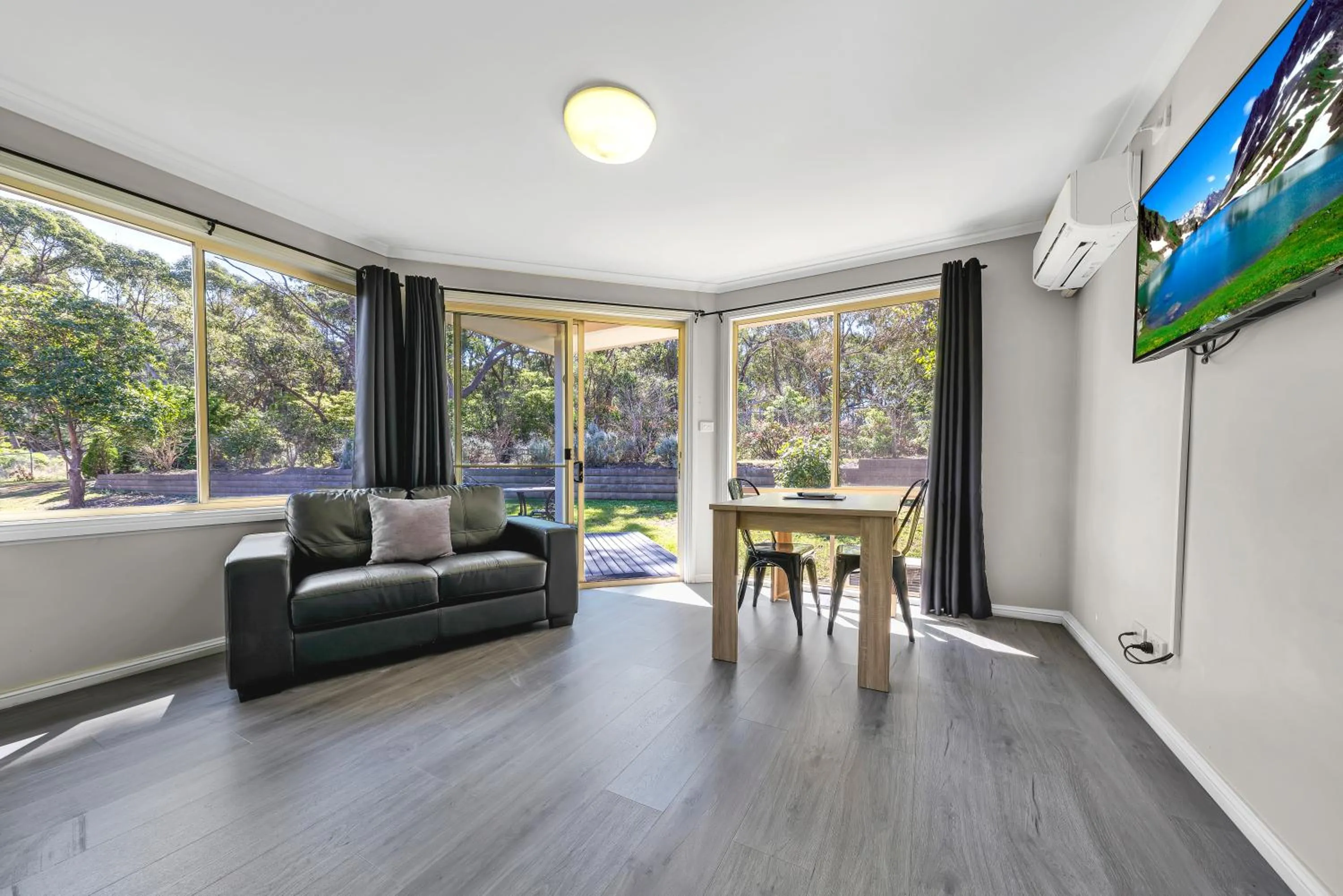 Living room in Ingenia Holidays Ulladulla