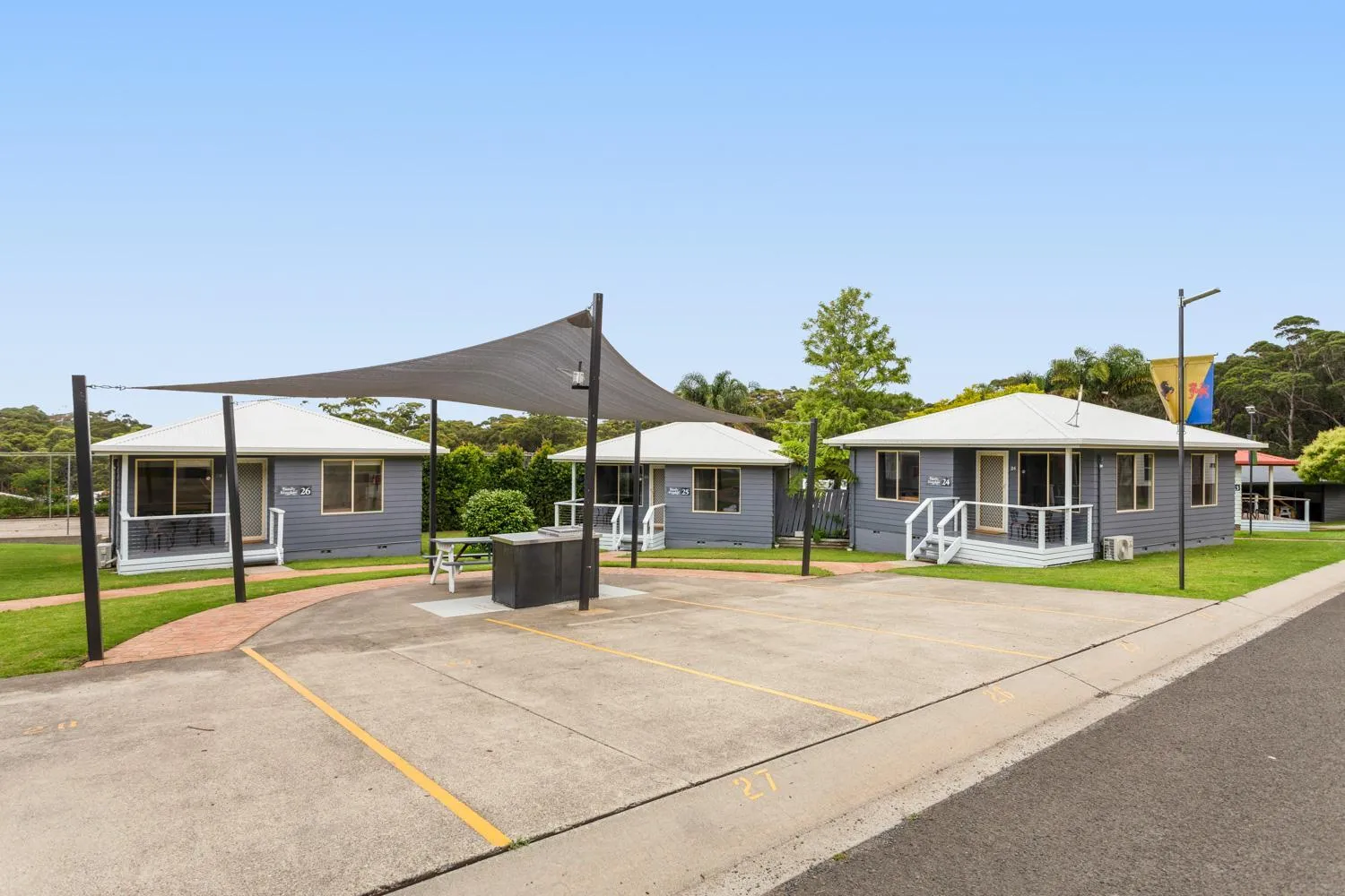 BBQ facilities in Ingenia Holidays Ulladulla
