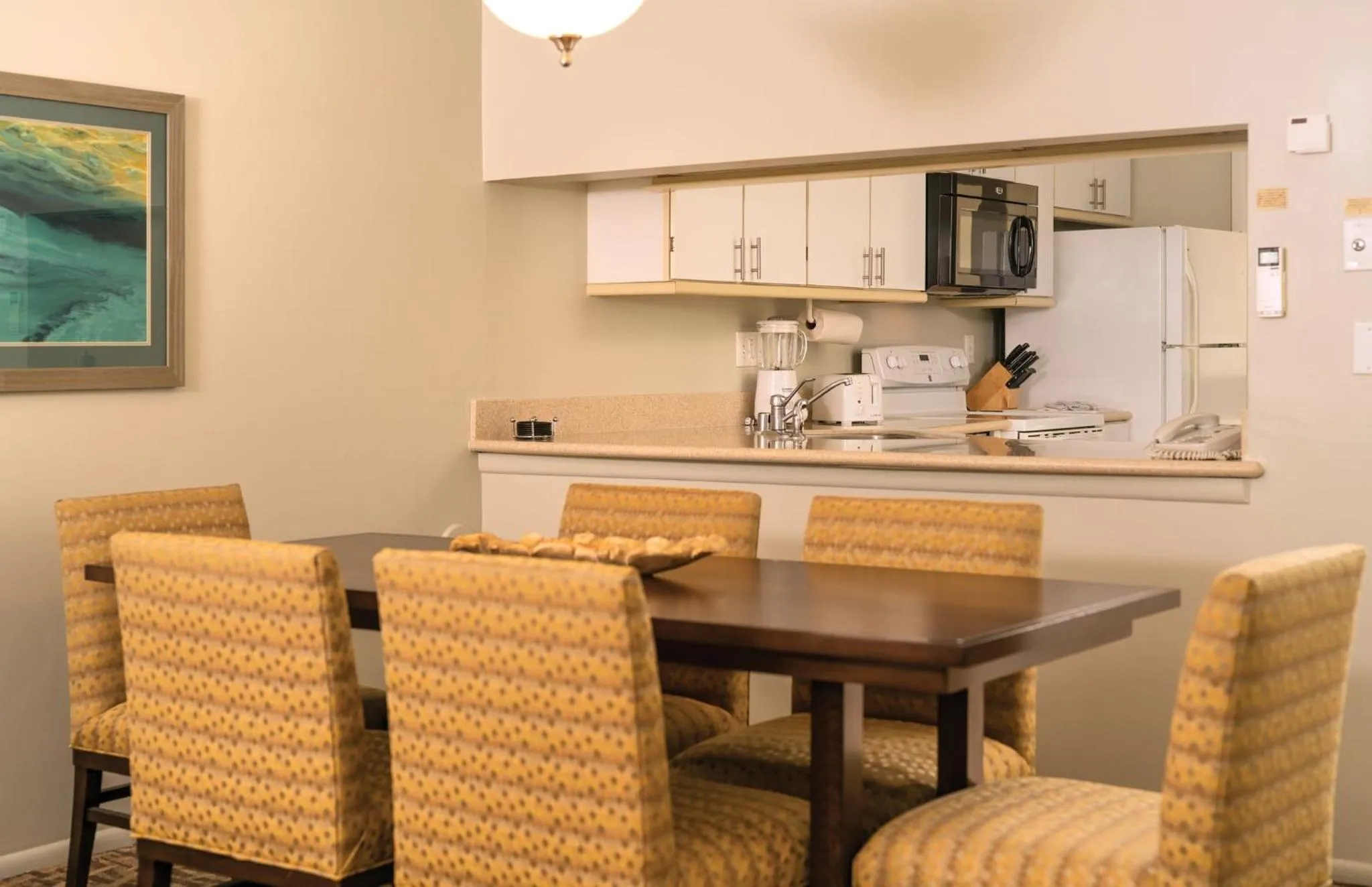 Food and drinks in Paniolo Greens Resort