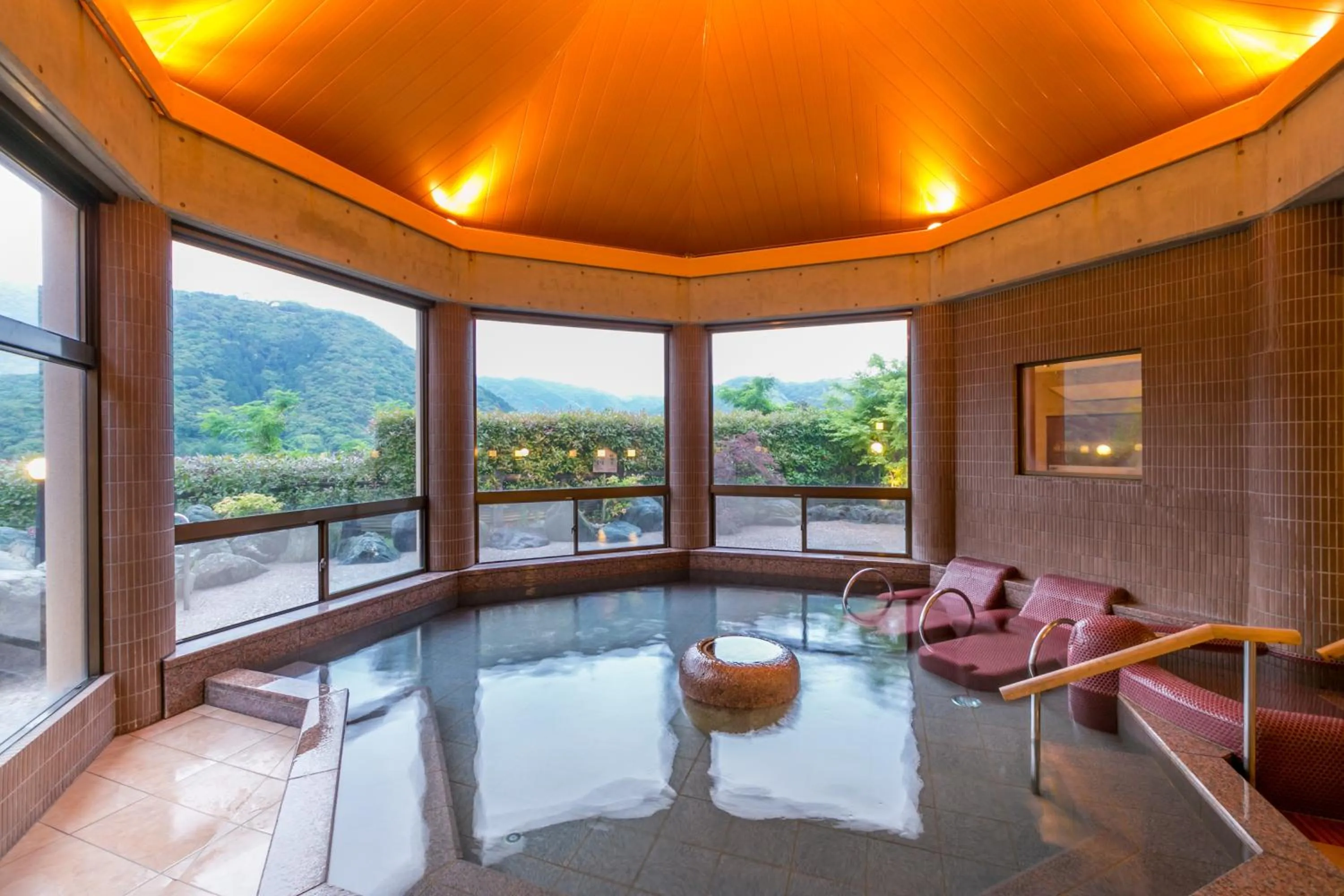 Hot Spring Bath in Iwakuni Kokusai Kanko Hotel