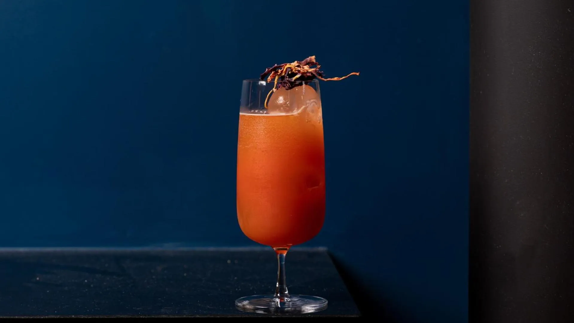 Lounge or bar in Hôtel Lancaster Paris Champs-Elysées