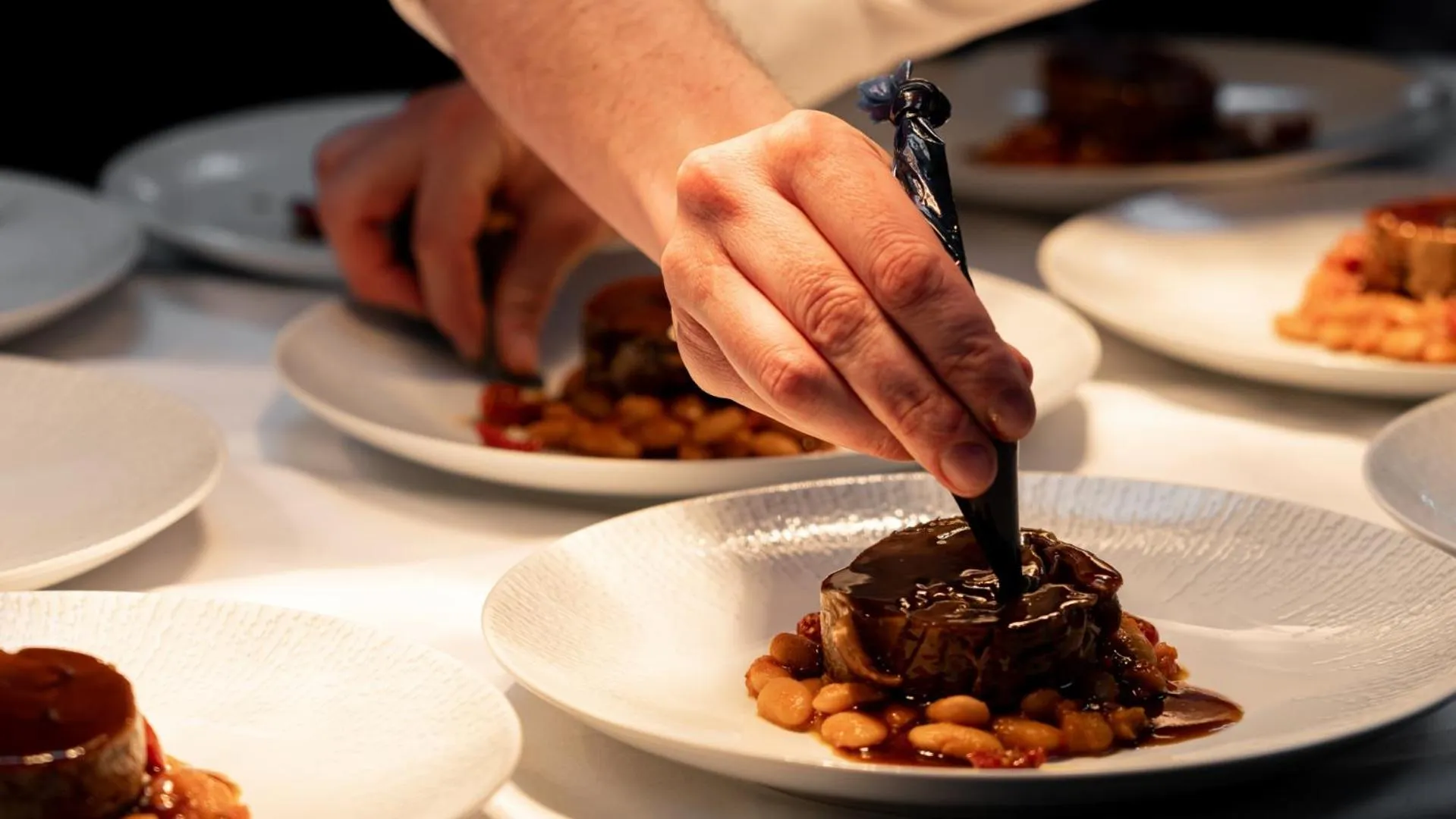 Restaurant/places to eat in Hôtel Lancaster Paris Champs-Elysées