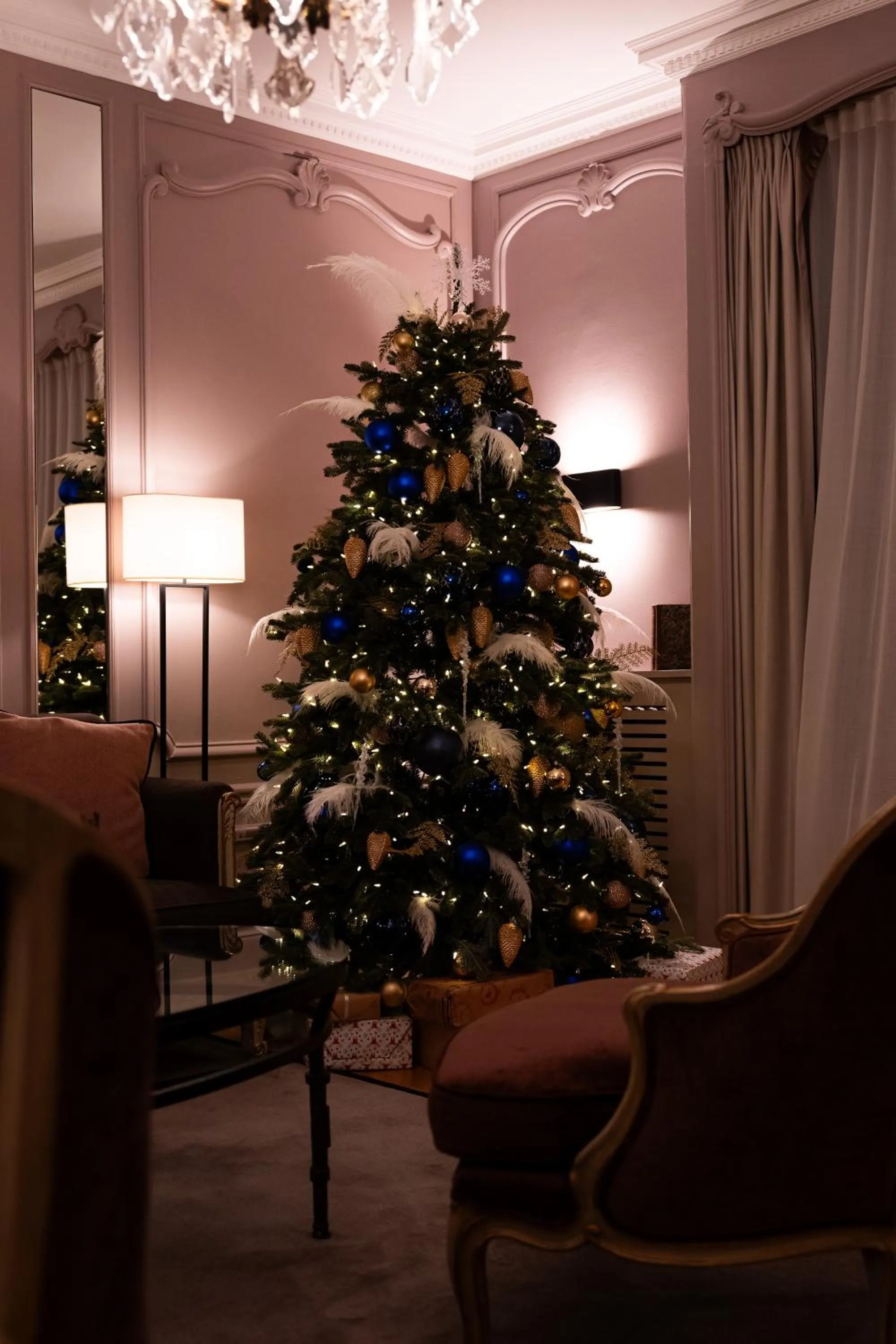 Decorative detail in Hôtel Lancaster Paris Champs-Elysées