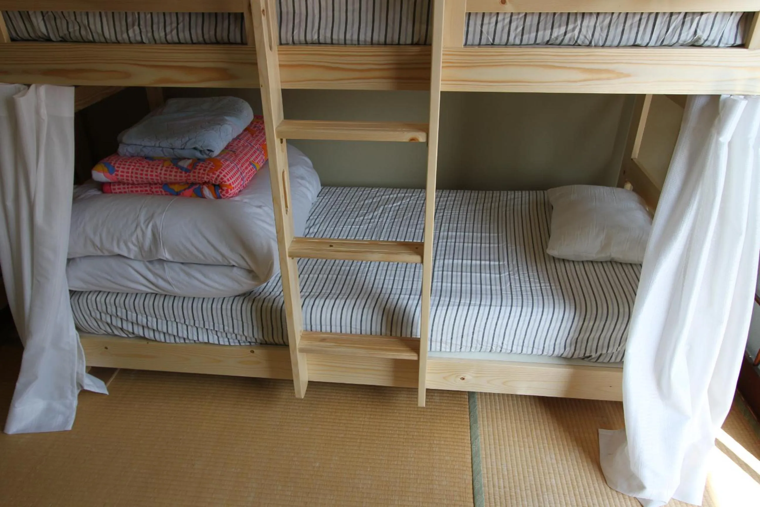 Photo of the whole room, Bed in Towadako Backpackers
