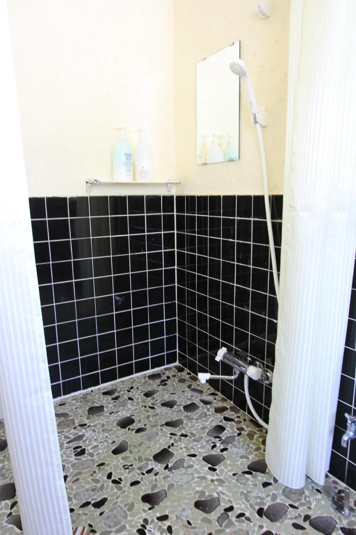 Bathroom in Towadako Backpackers