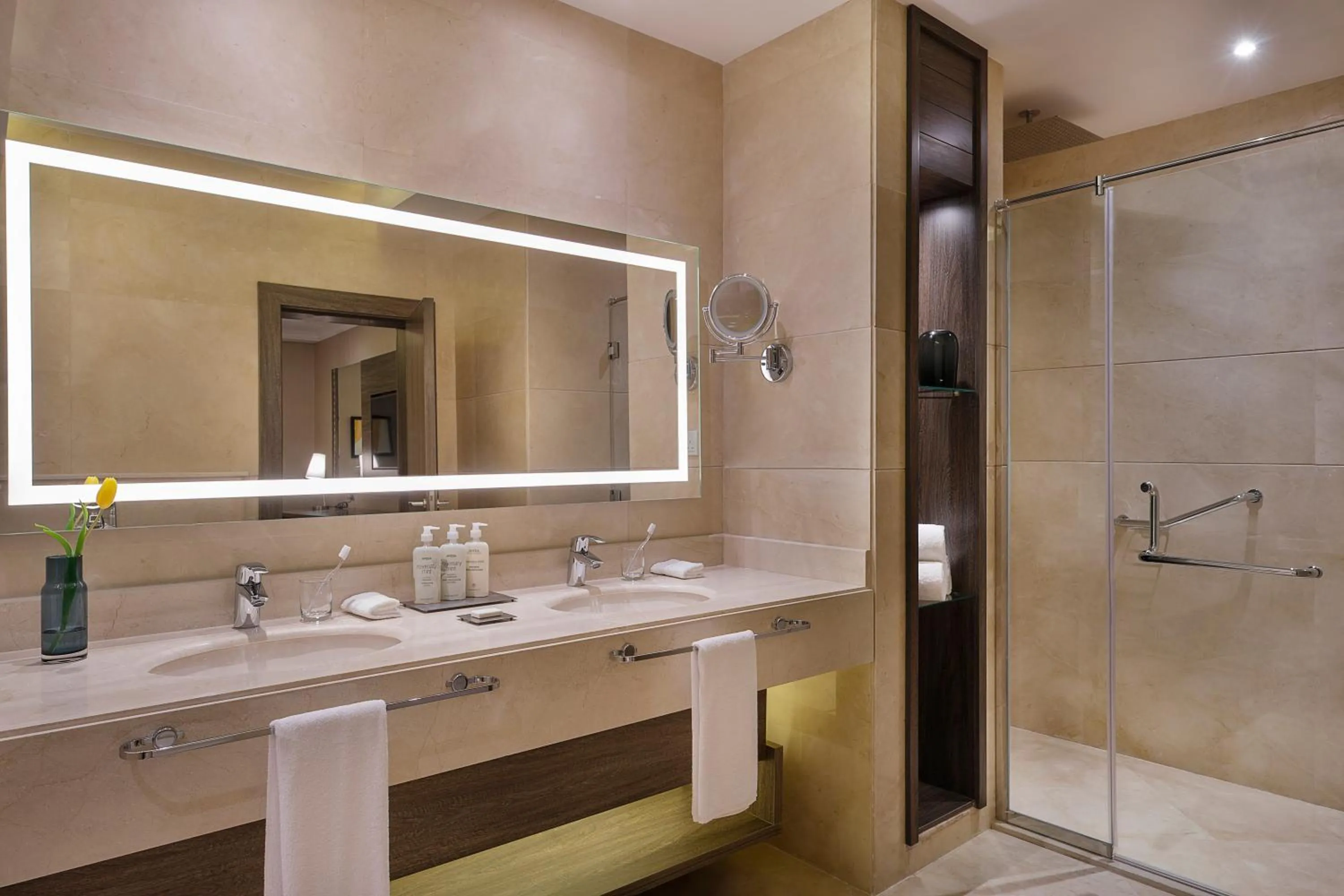 Bathroom in voco Al Khobar by IHG