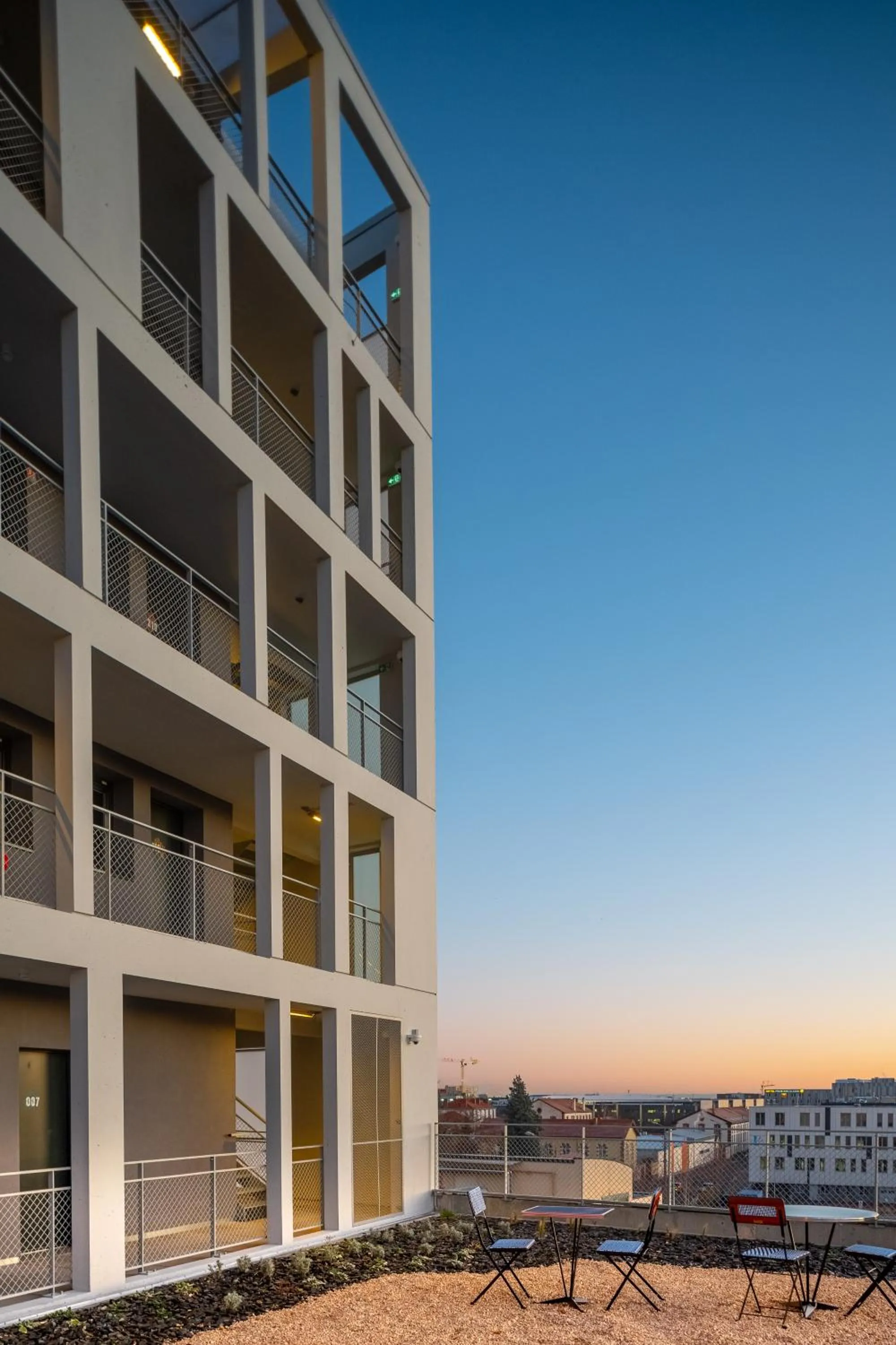 Bird's eye view in Eklo Hotels Clermont-Ferrand Centre Gare
