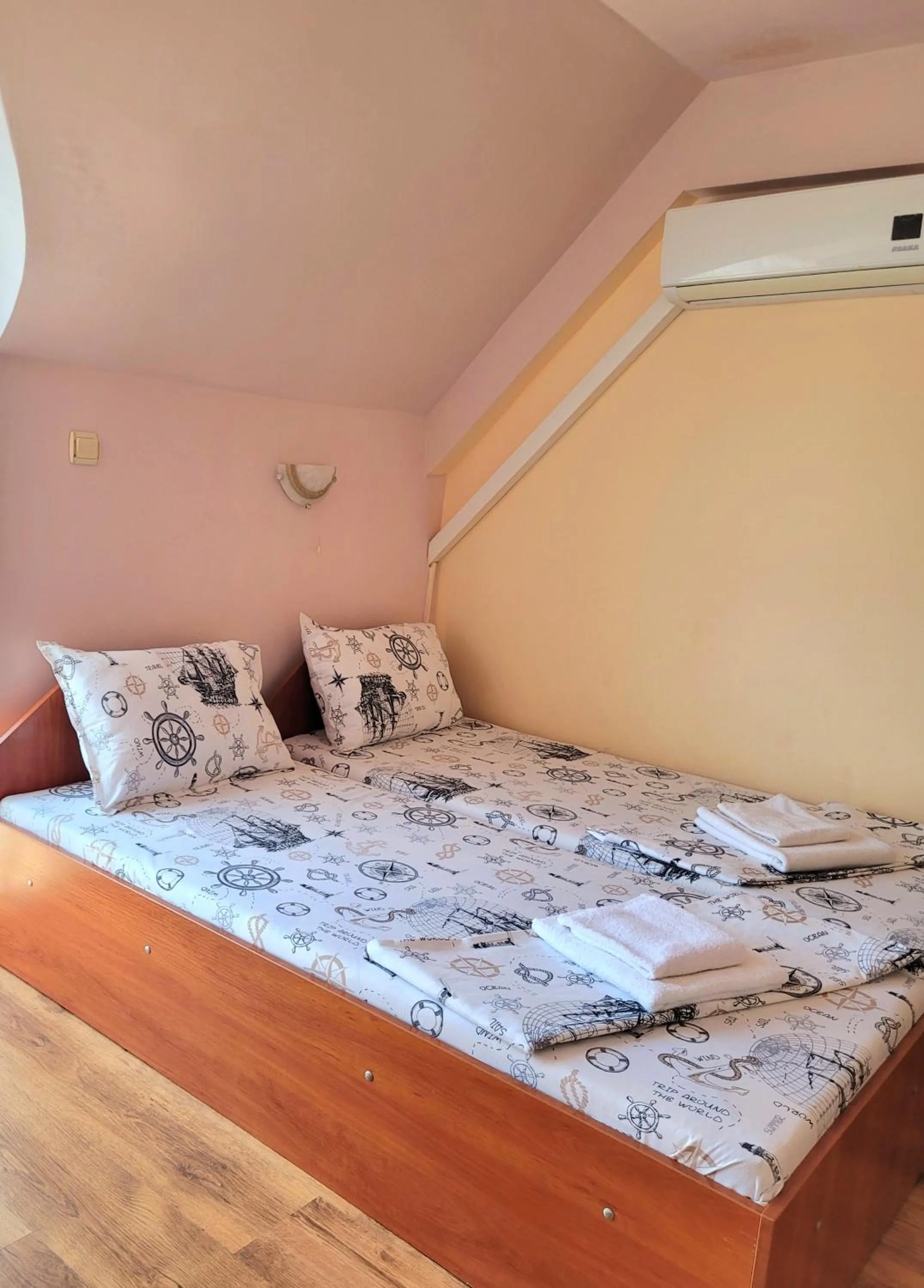 Bedroom, Bed in Guesthouse Iceberg