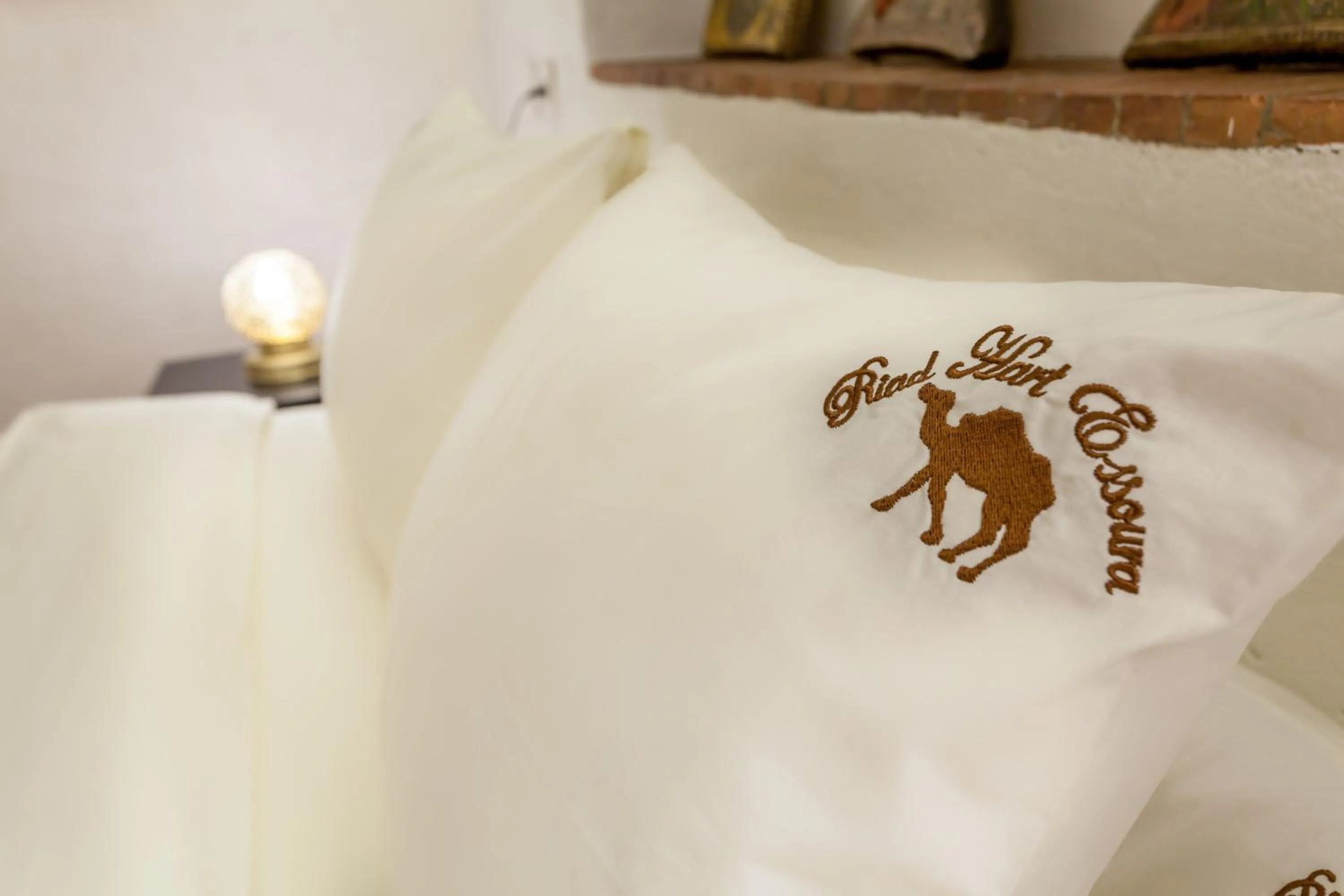 Bed in Riad Hart Essoura