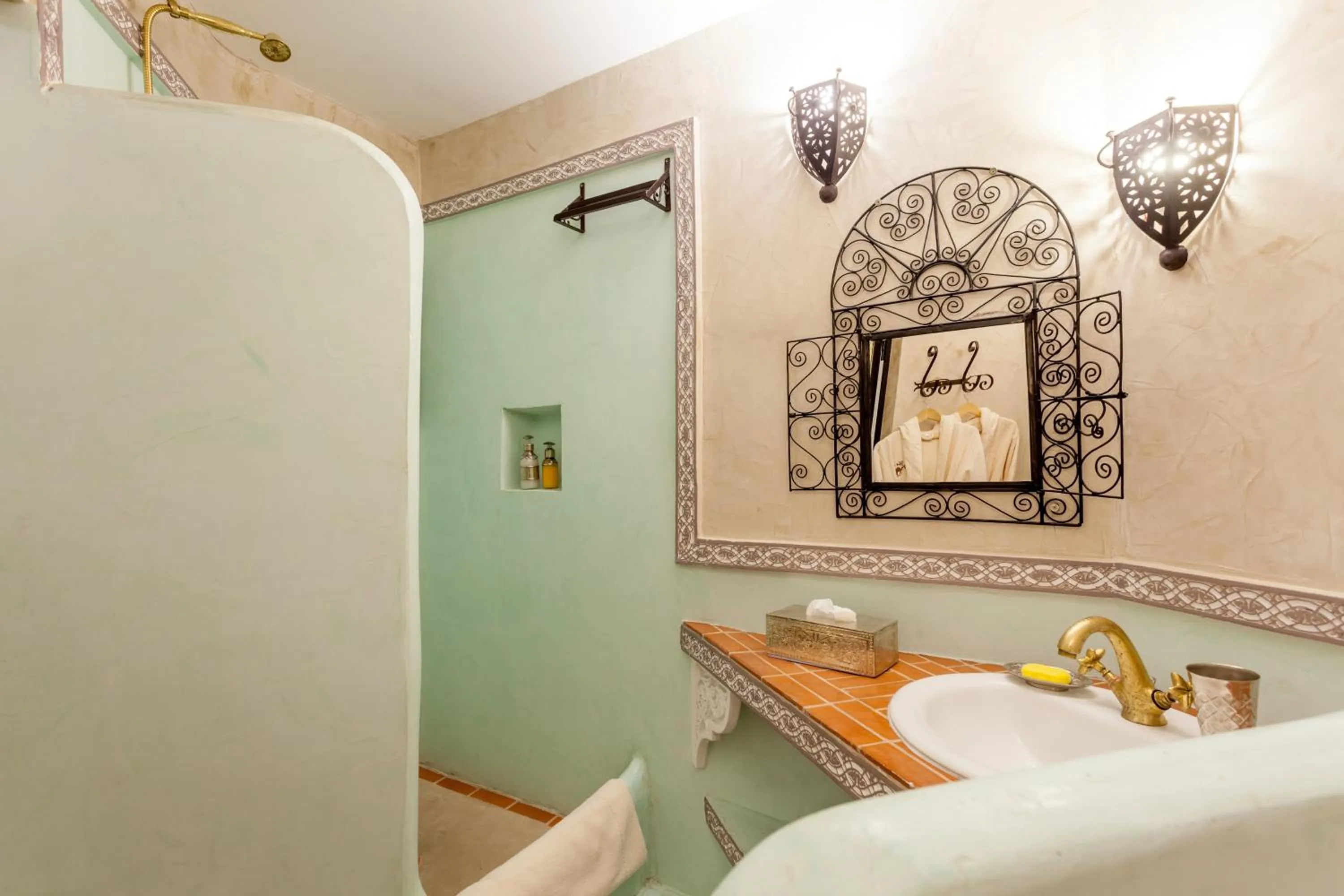 Bed in Riad Hart Essoura