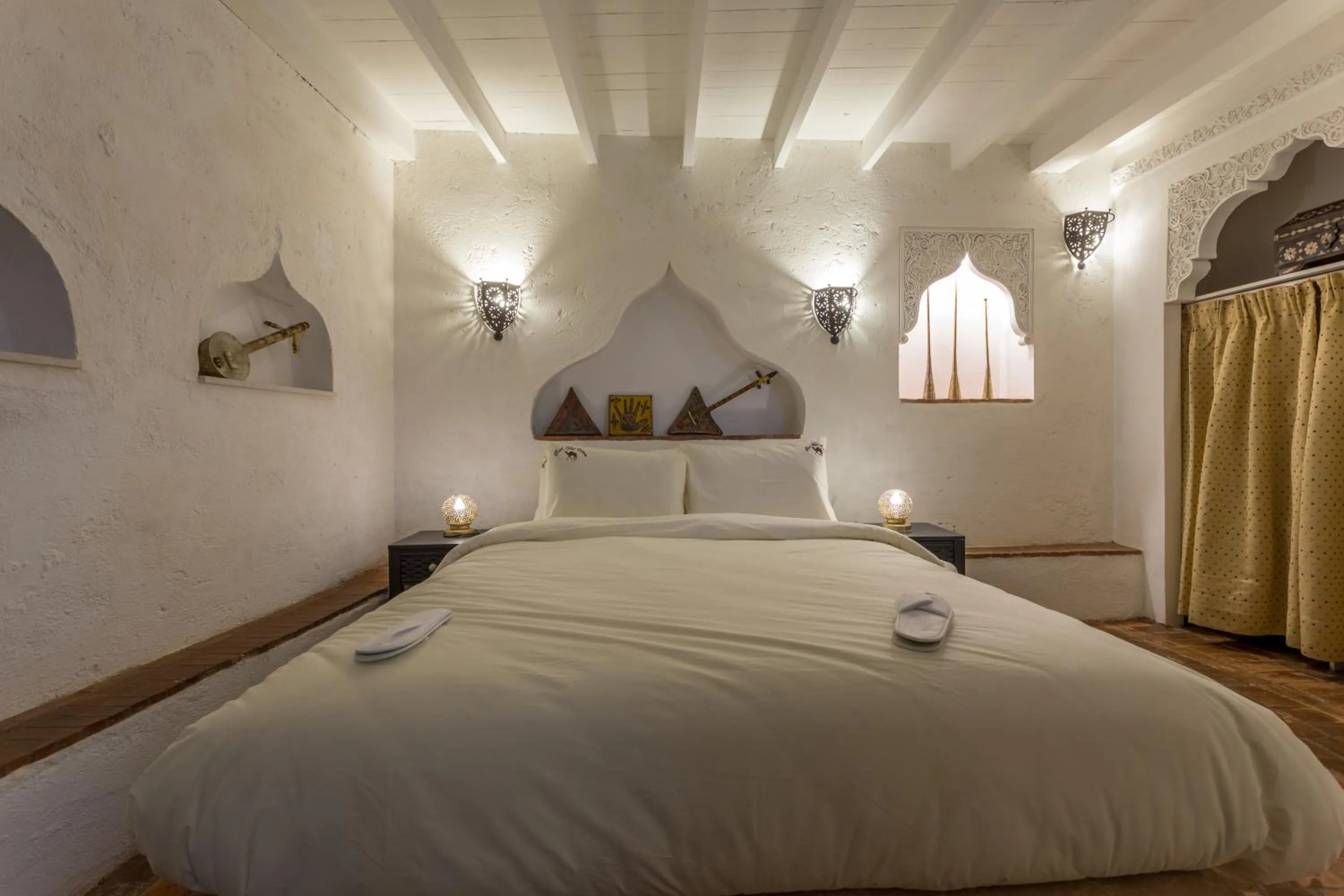 Bed in Riad Hart Essoura