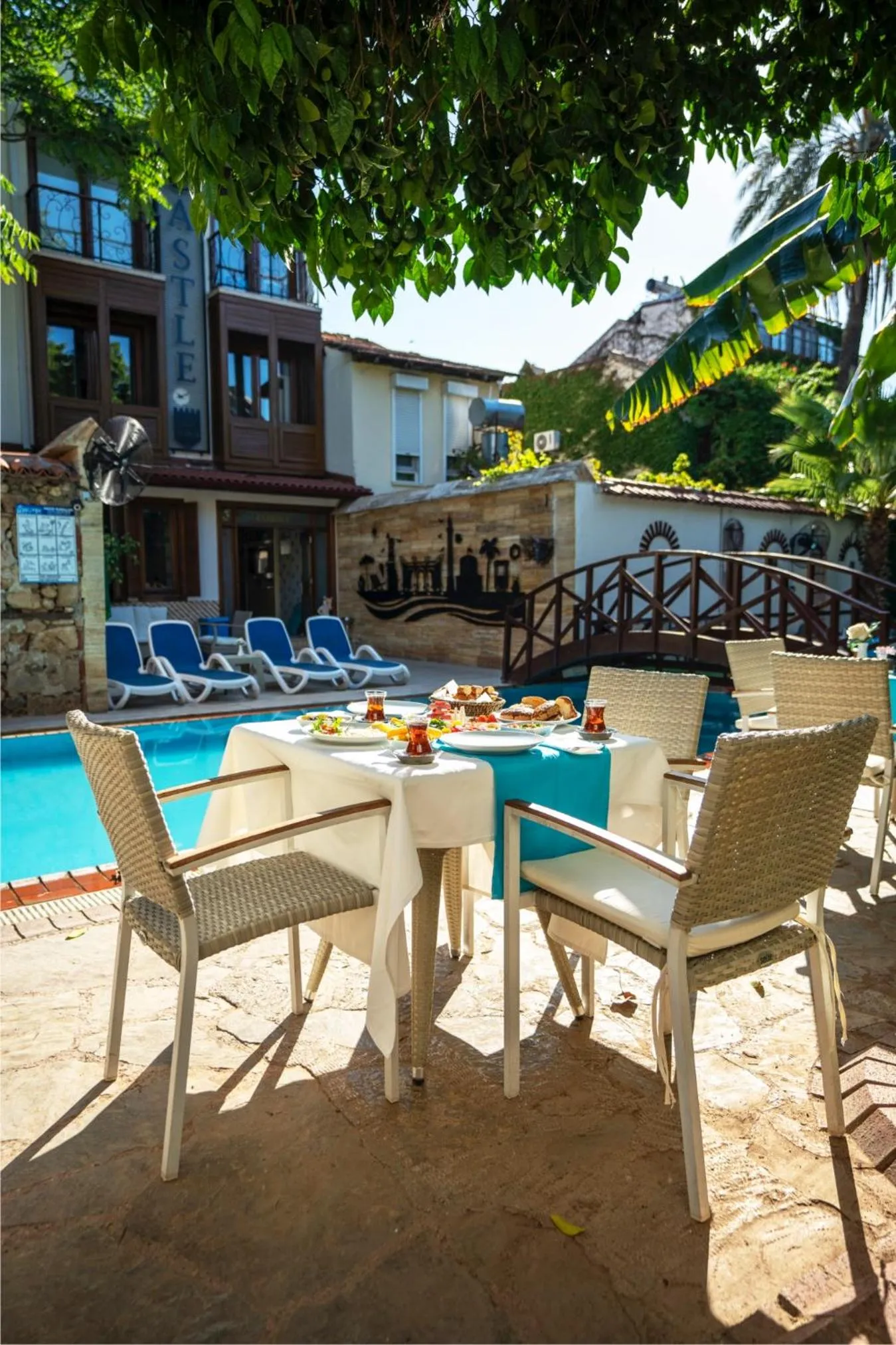 Swimming pool in Castle Old Town Hotel