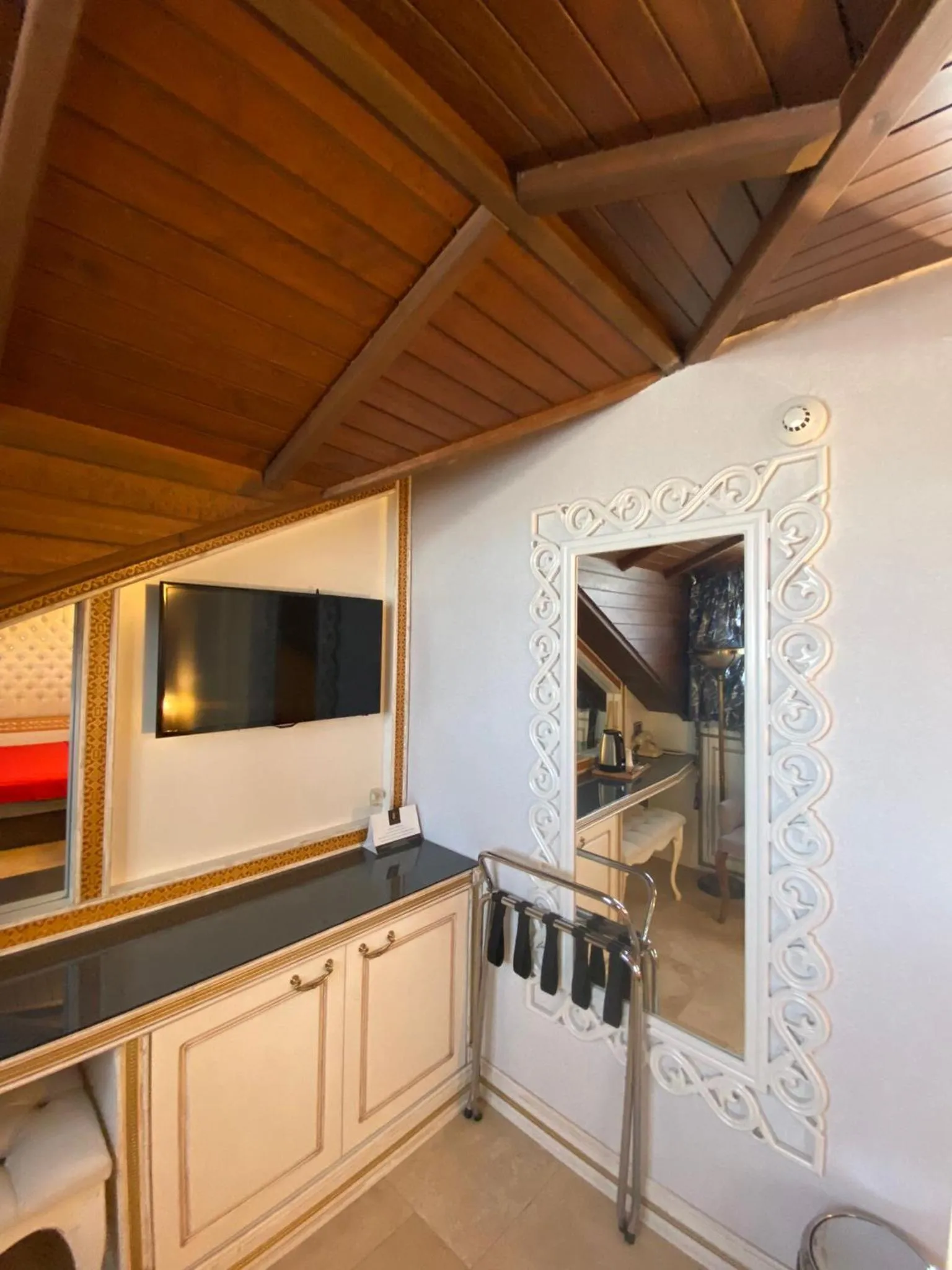 Massage in Castle Old Town Hotel