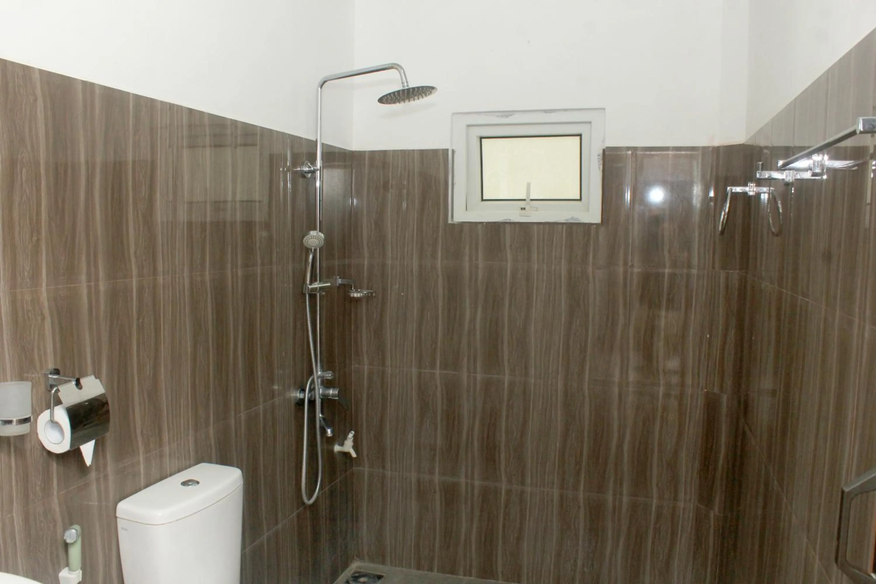 Bathroom in Sinhagiri Villa