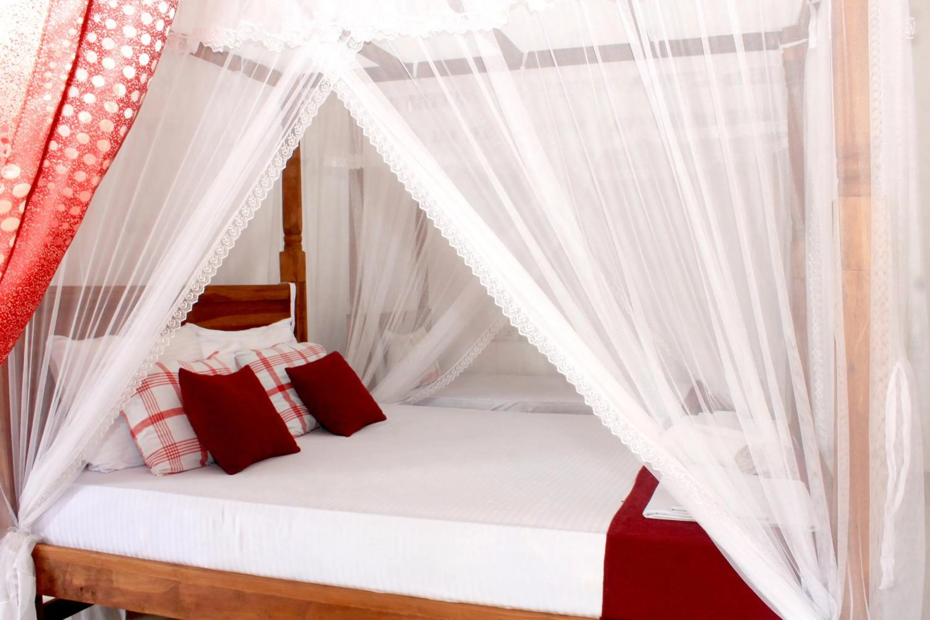 Bed in Sinhagiri Villa