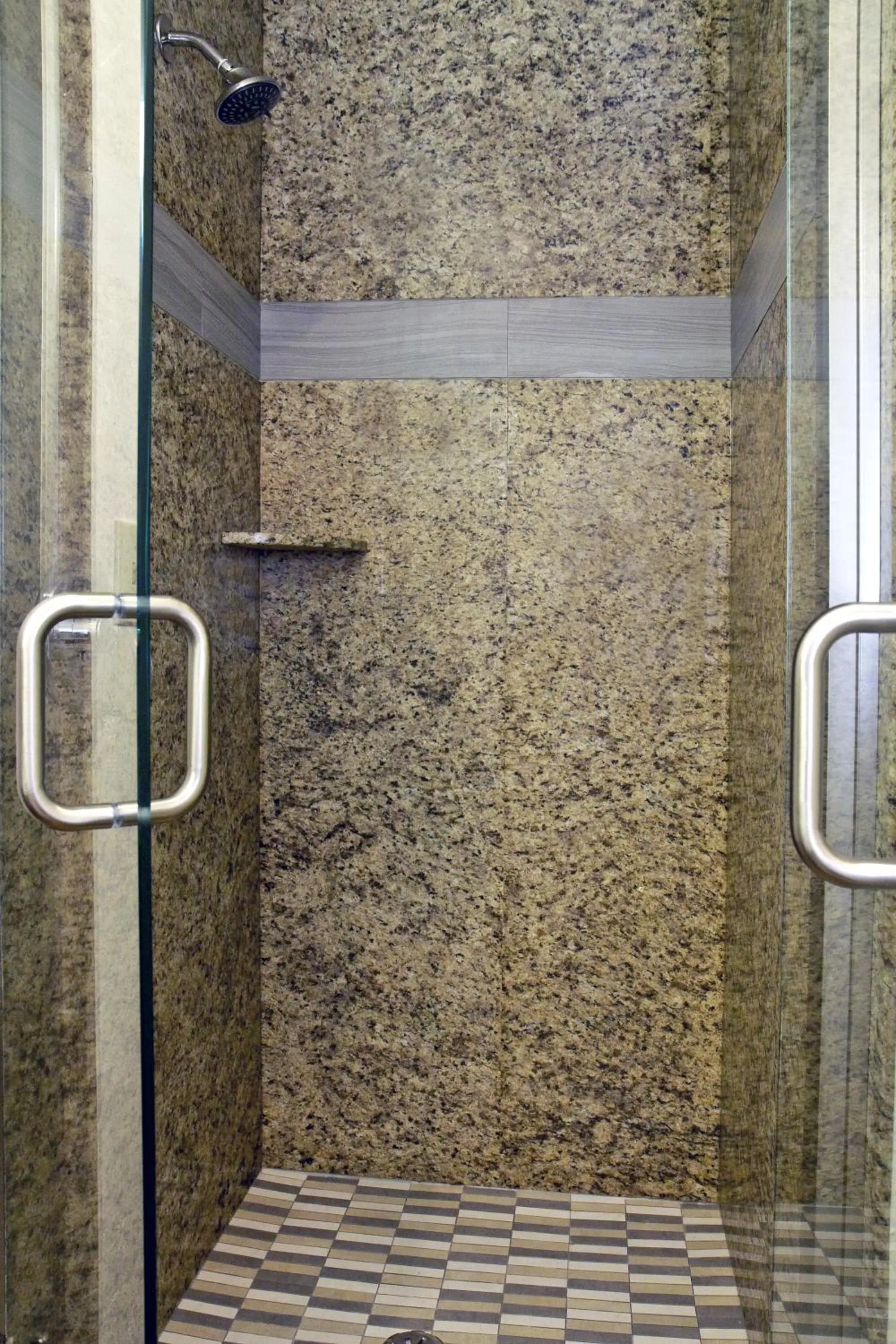 Shower in The Stevenson Monterey