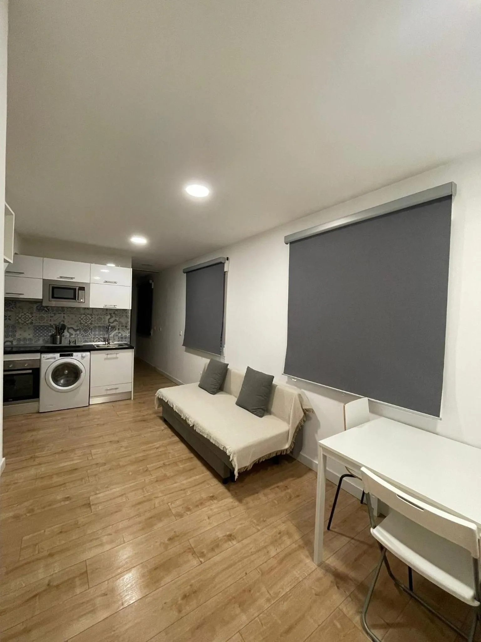 Kitchen or kitchenette in Pescadors Apartamentos TRG