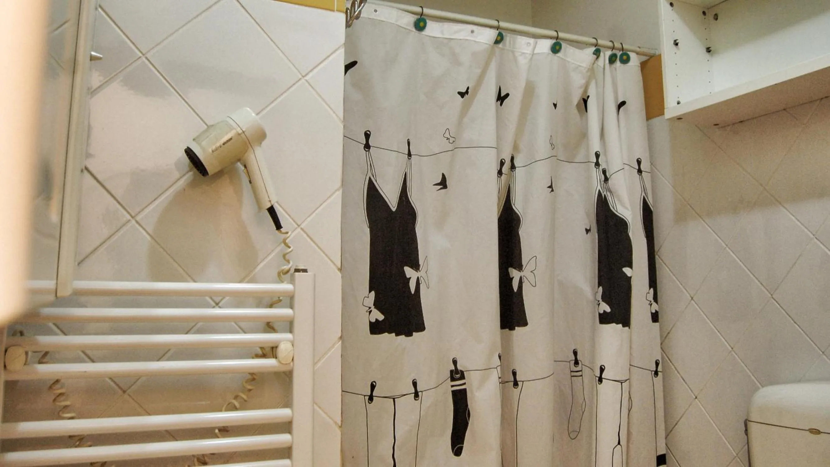 Shower in Trinaco B&B