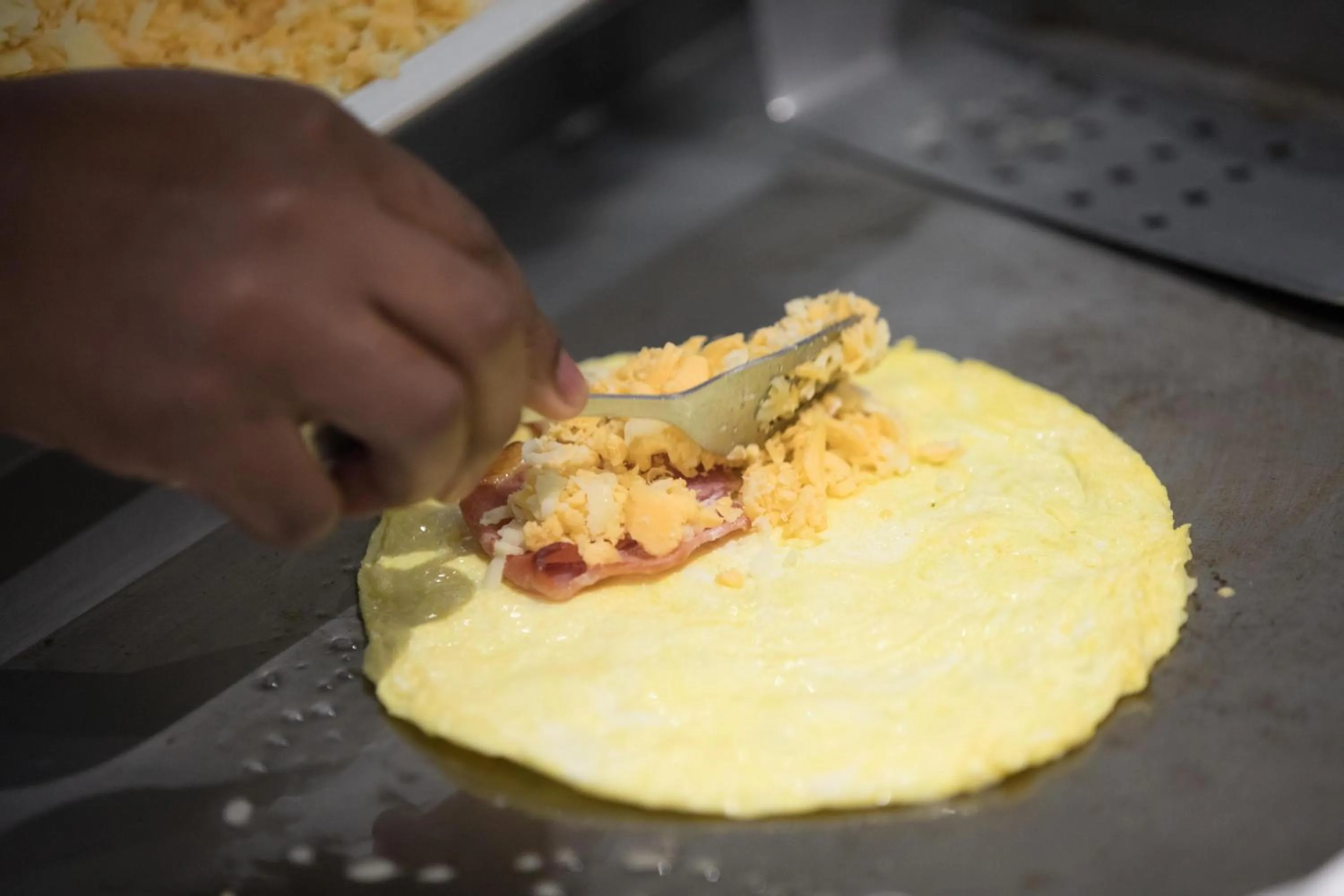 Restaurant/places to eat in Hotel Savoy and Conference Centre