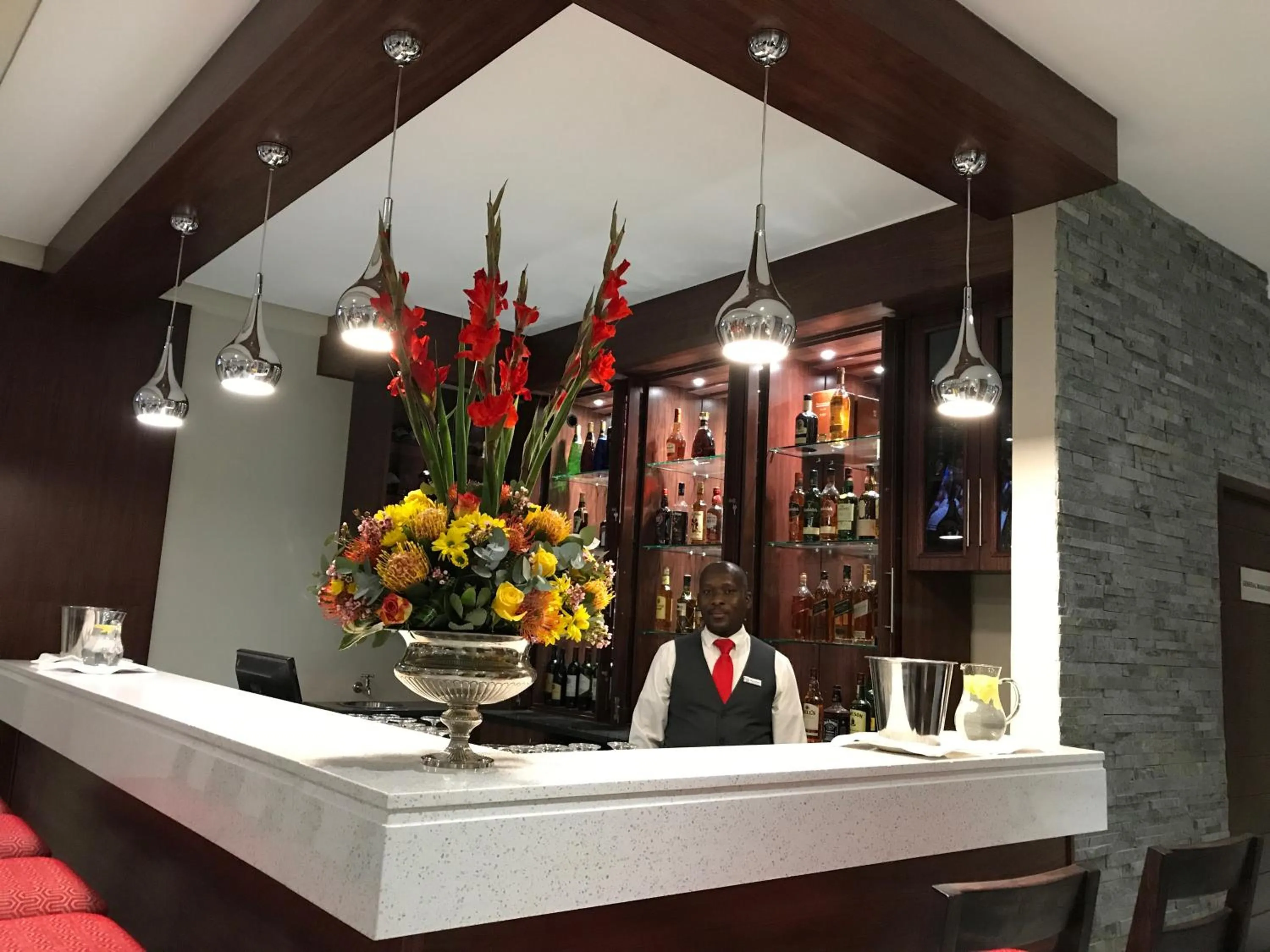 Lounge or bar in Hotel Savoy and Conference Centre