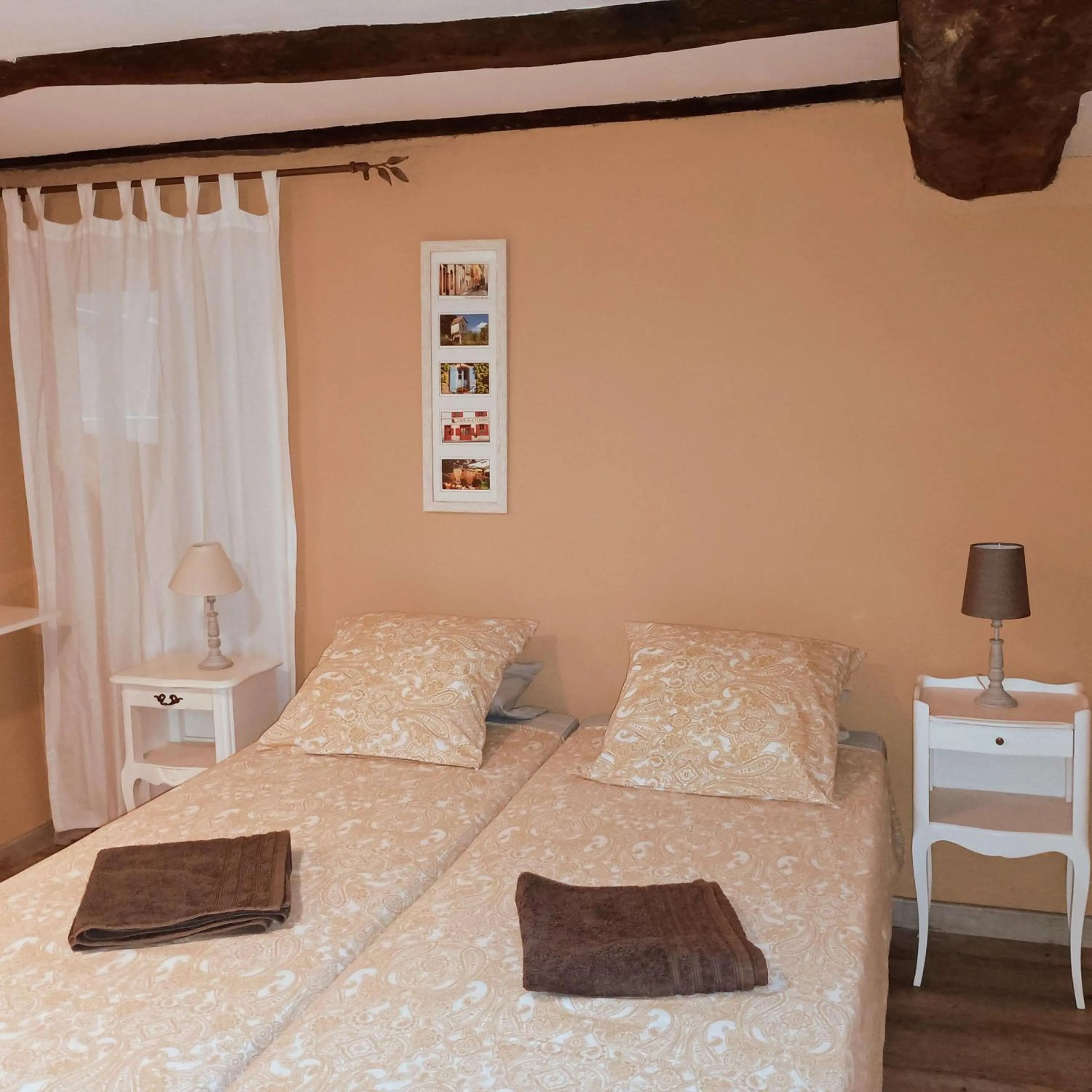 Bed in Domaine de Cadenne
