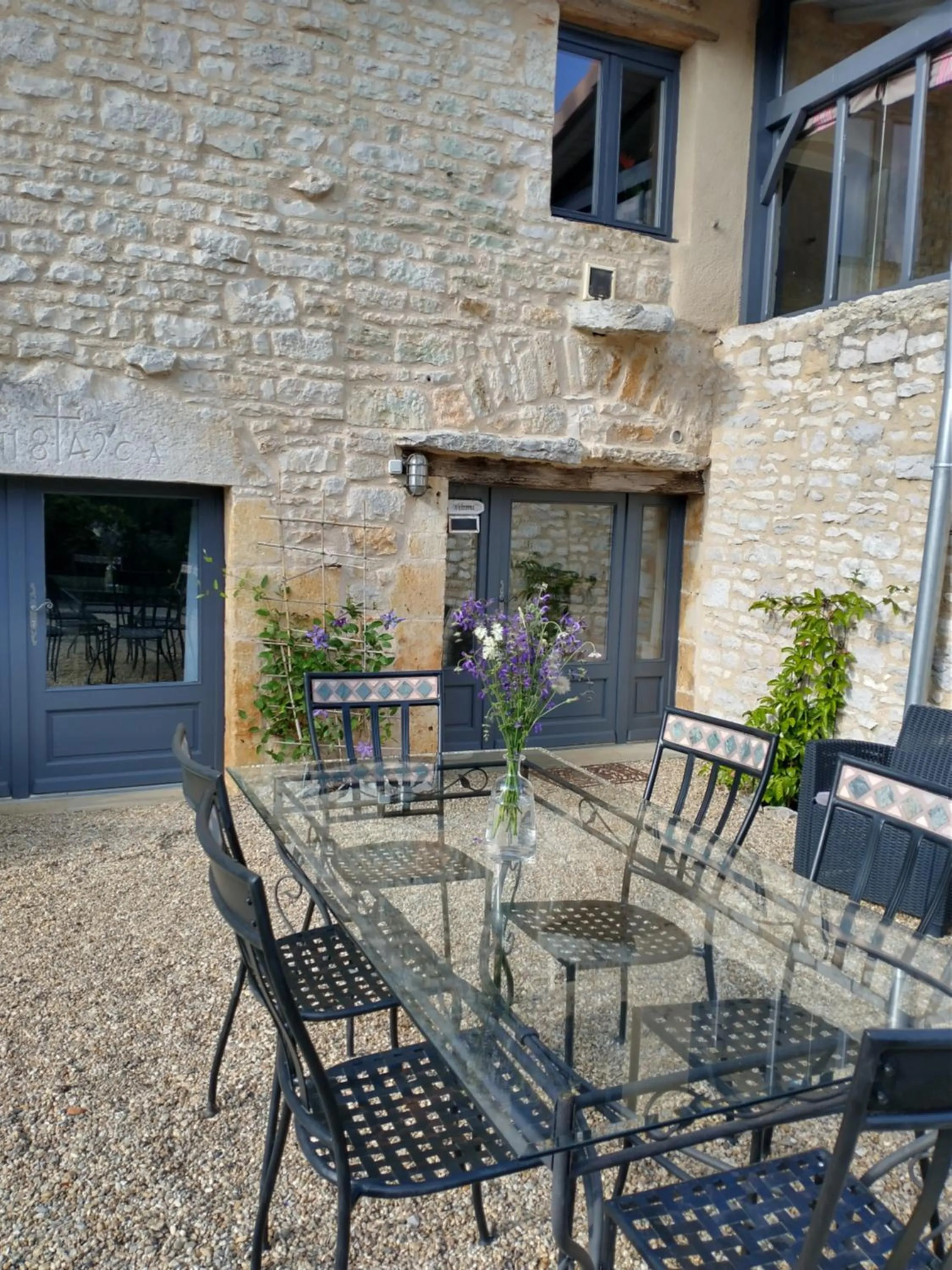Patio in Domaine de Cadenne