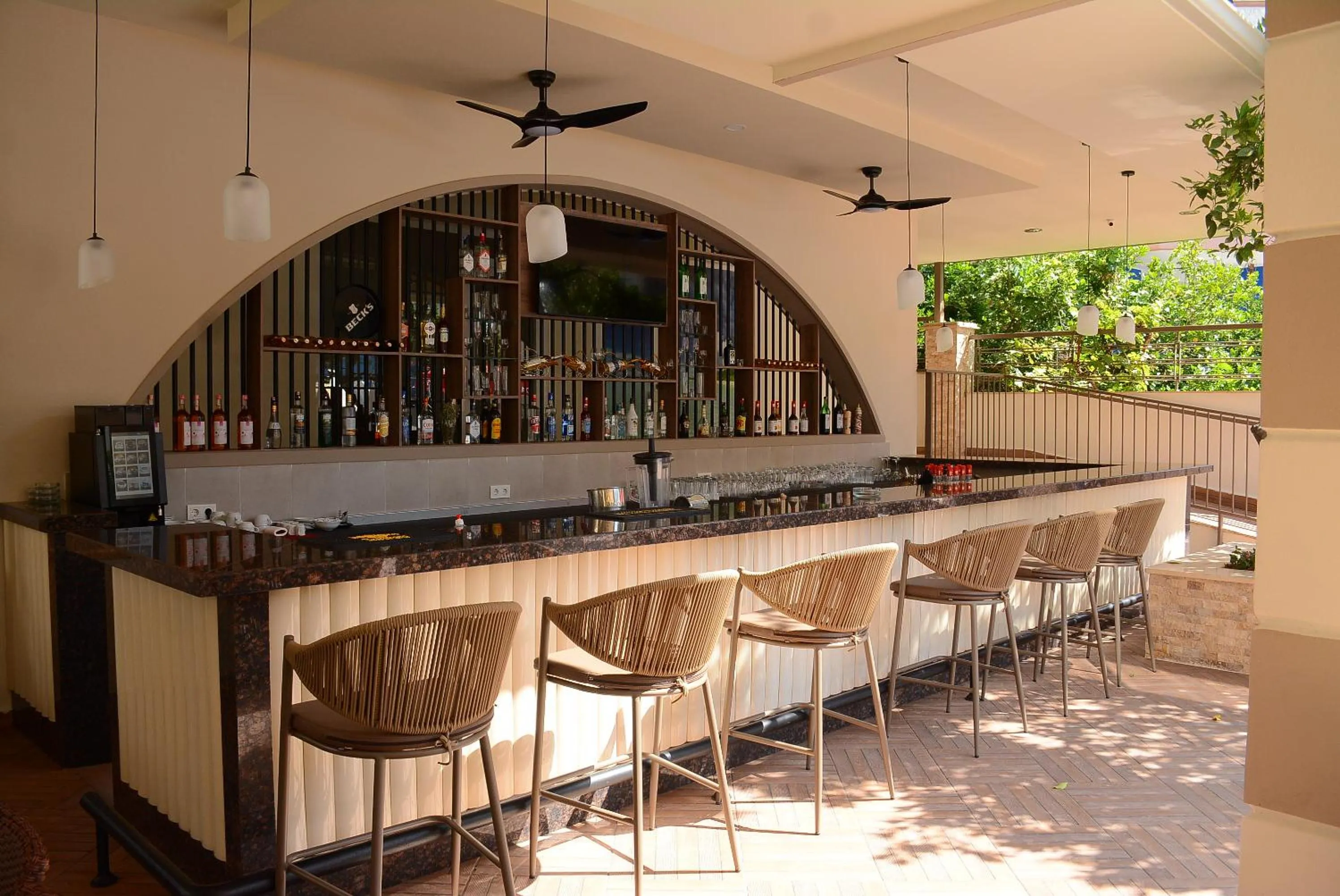 Lounge or bar in Almera Park Apart Hotel