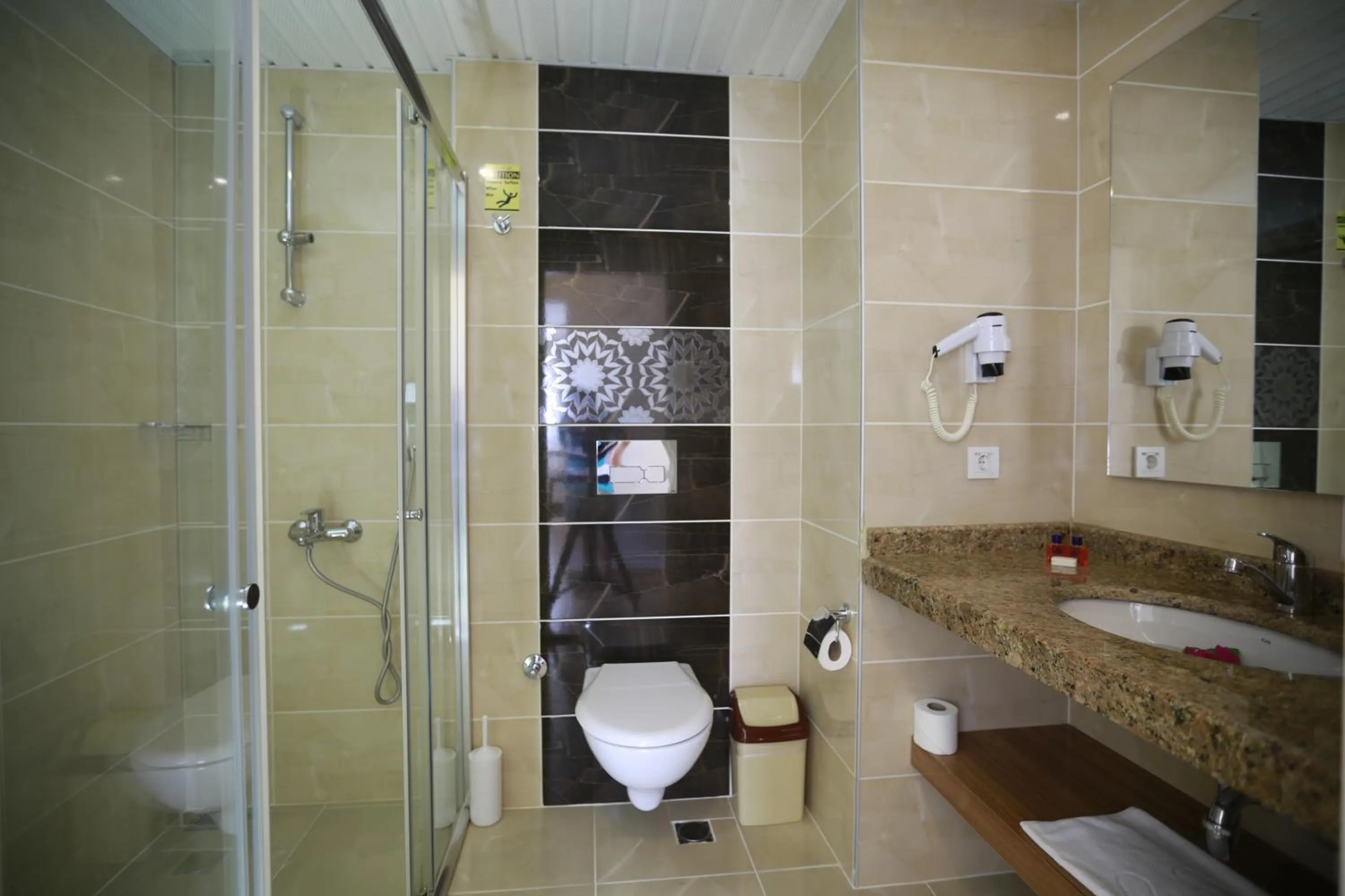 Bathroom in Almera Park Apart Hotel