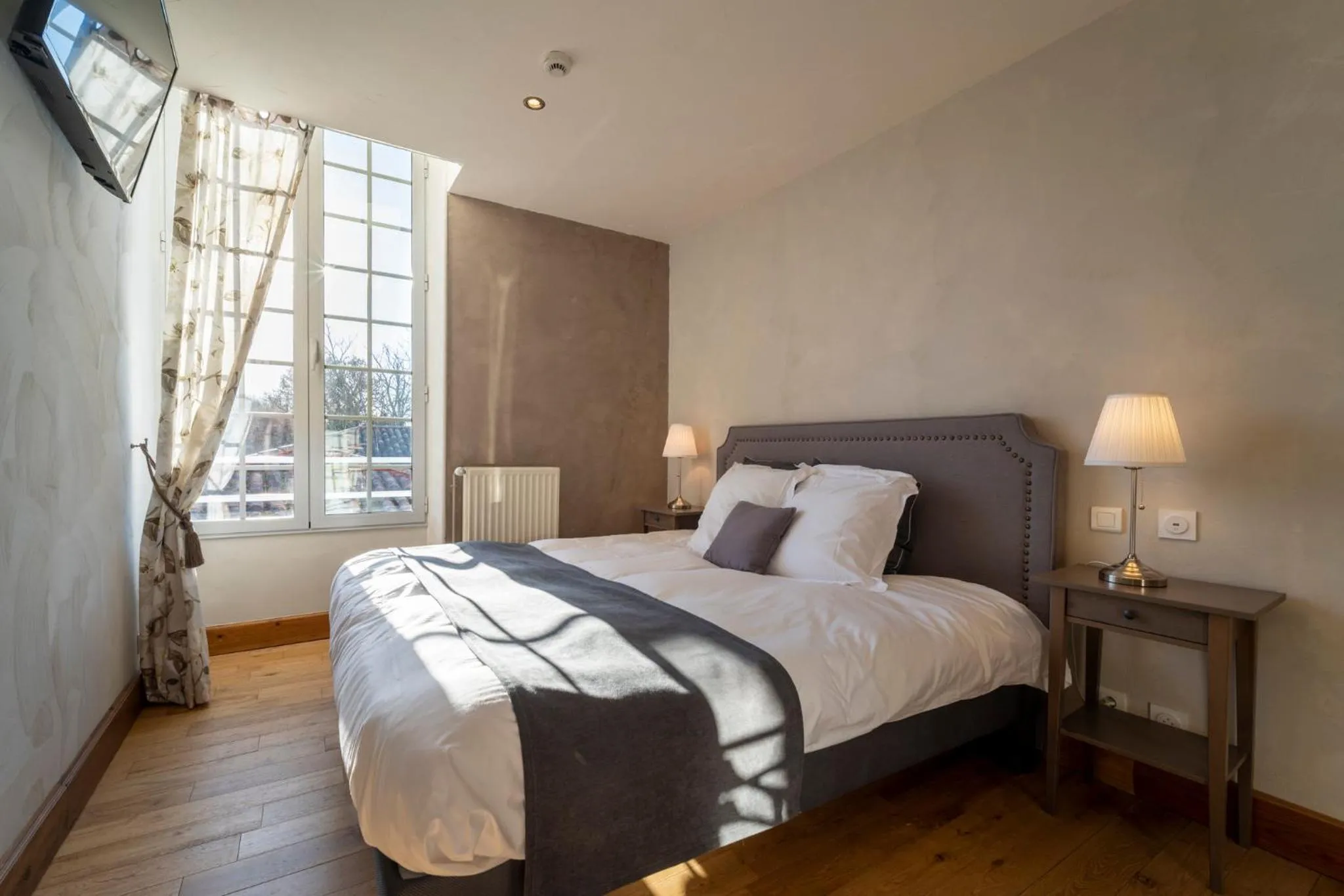 Bed in Château de Loubéjac