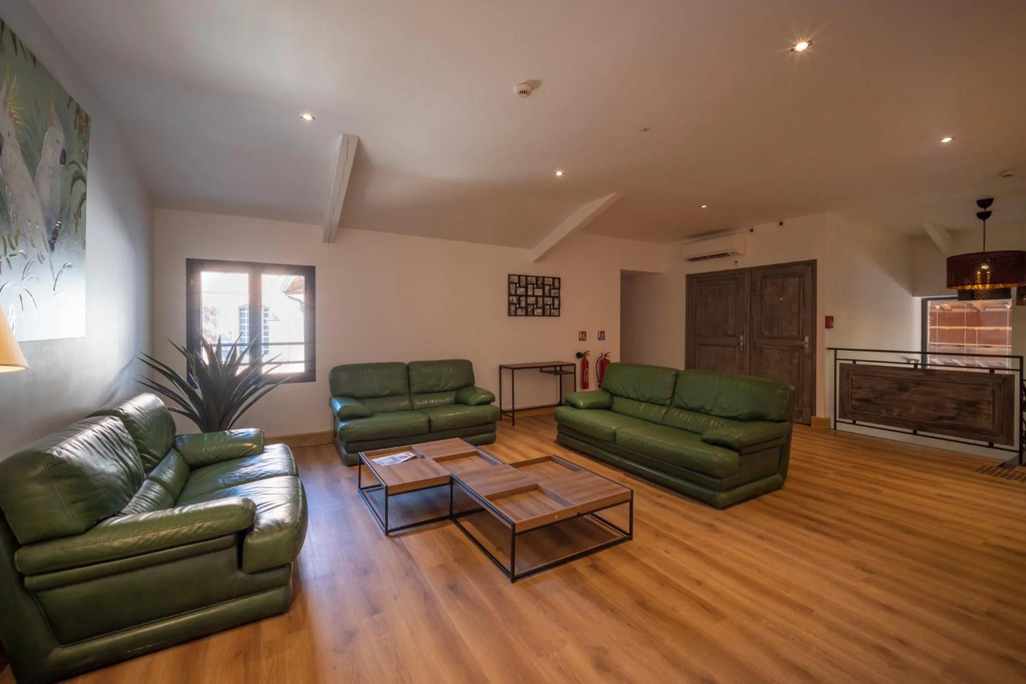 Seating area in Château de Loubéjac