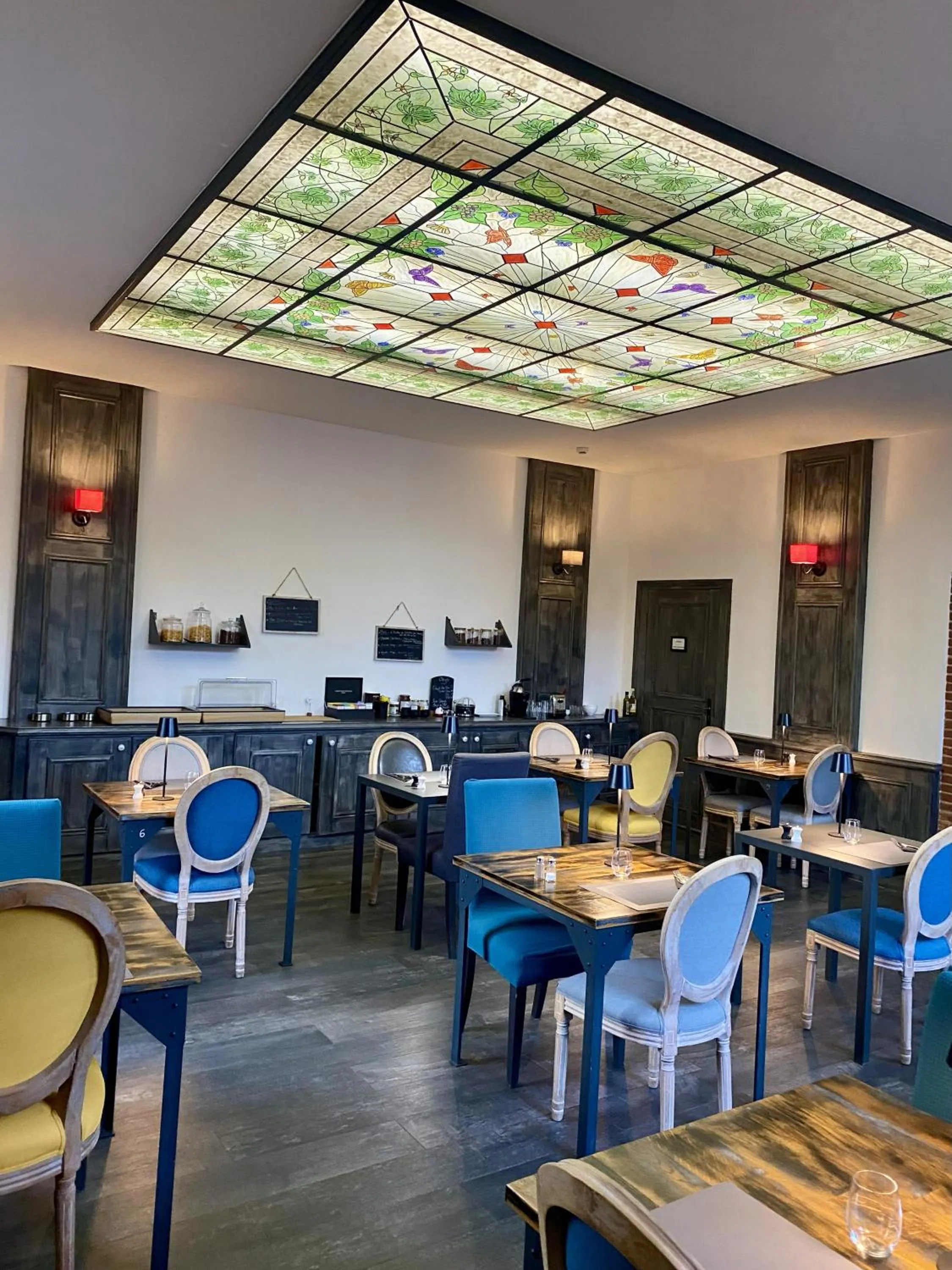 Restaurant/places to eat in Château de Loubéjac