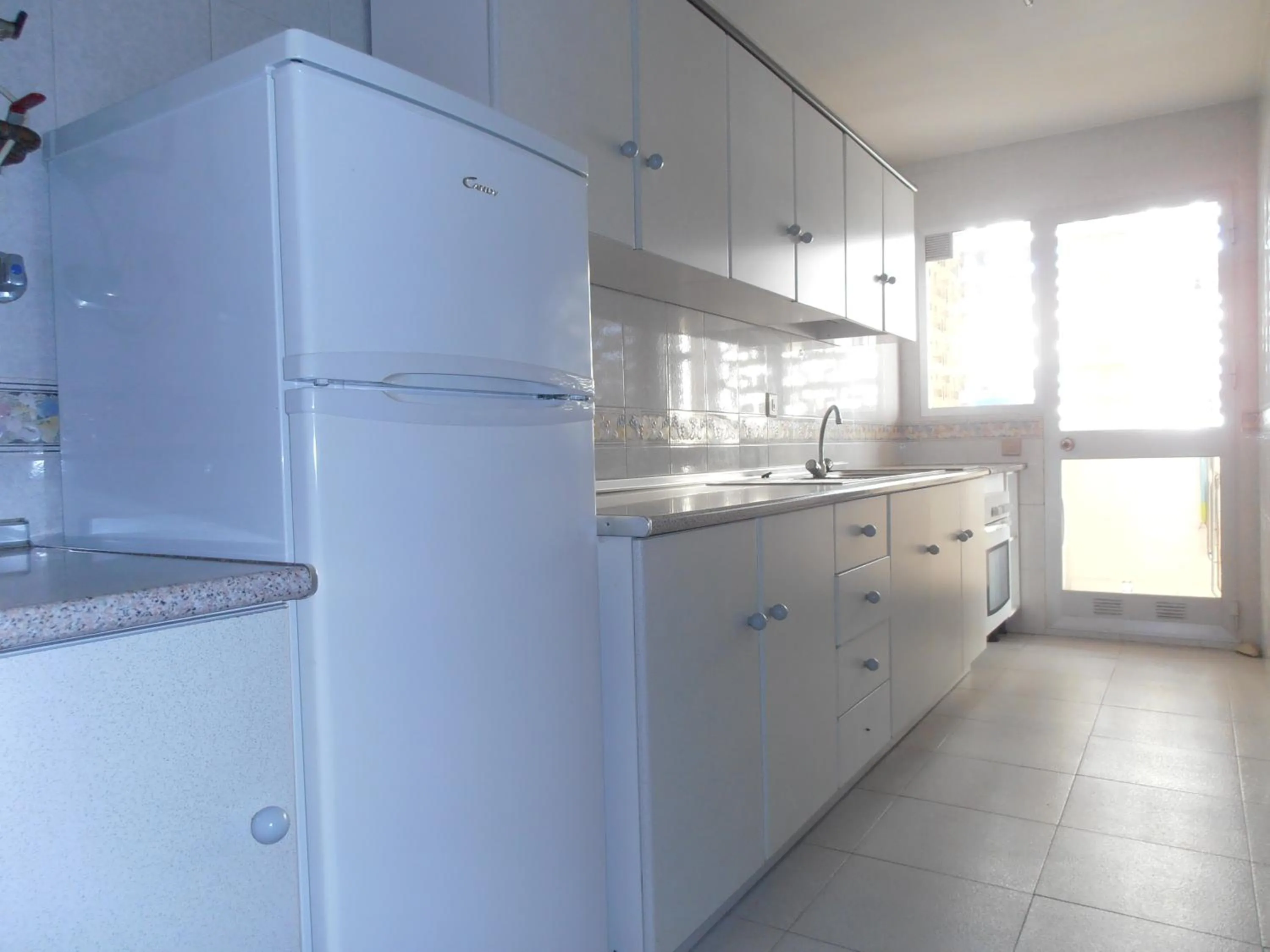 Kitchen or kitchenette in Apartamentos Mary