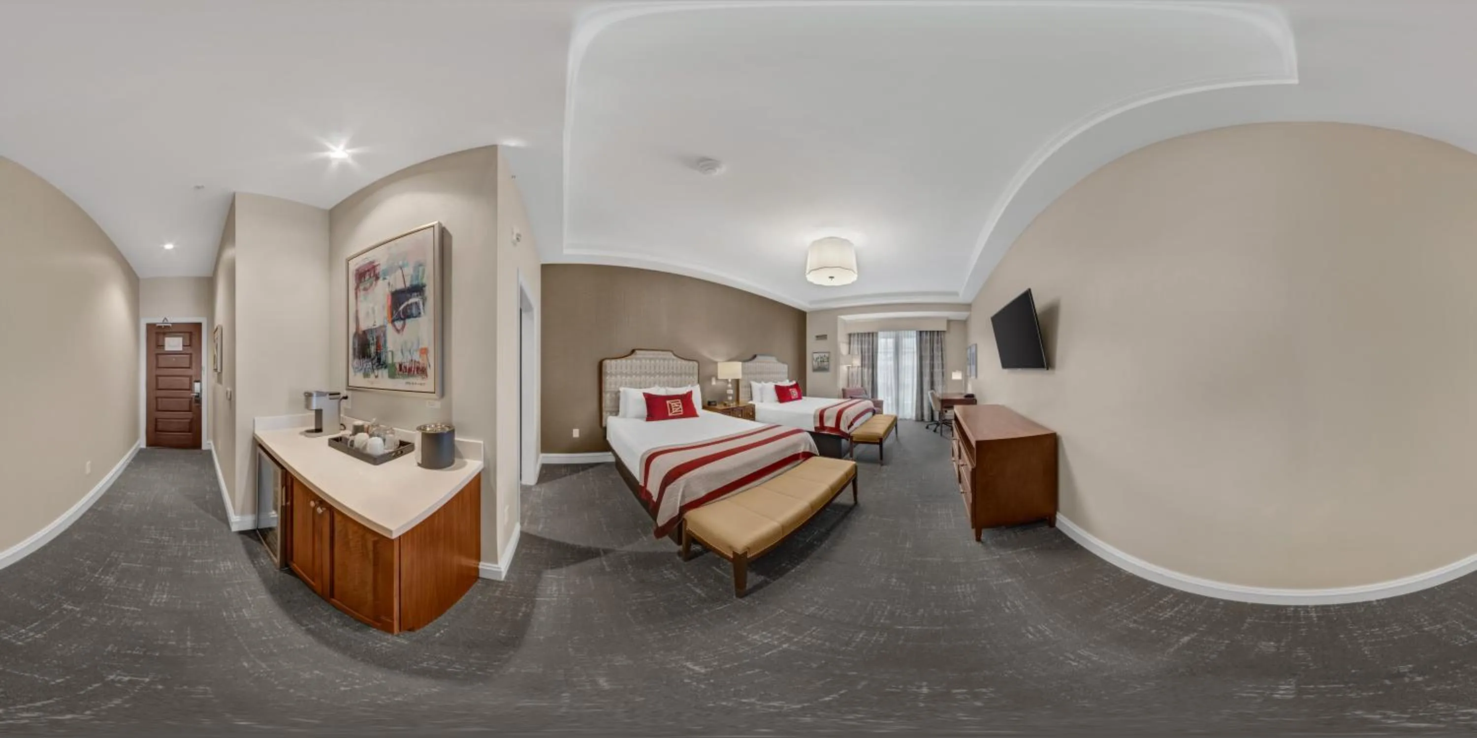 Deluxe Queen Room in The Inn at Elon