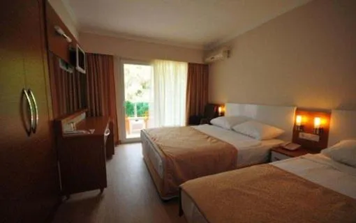 Standard Double or Twin Room in Annabella Park Hotel