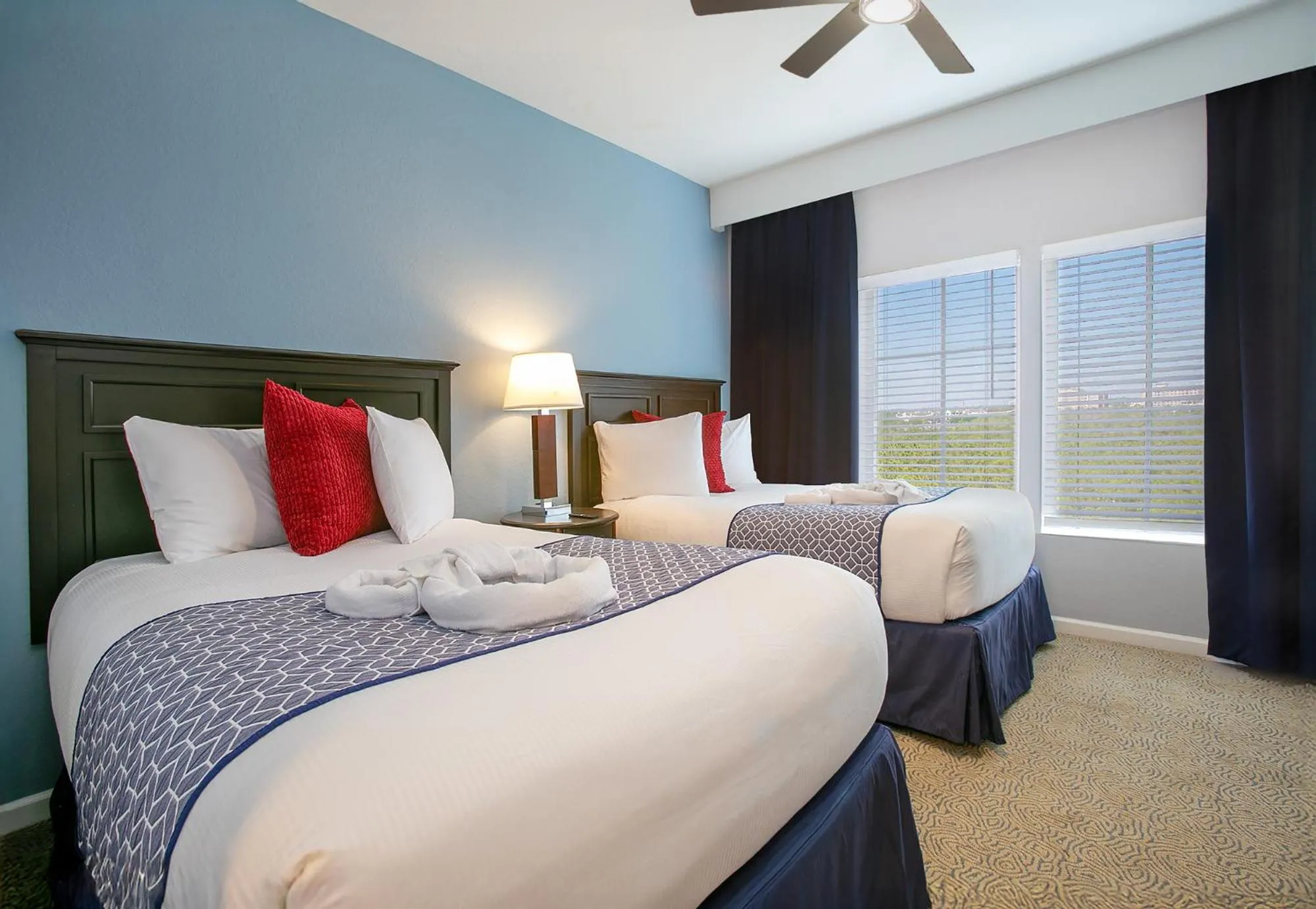 Bedroom, Bed in Lake Buena Vista Resort Village and Spa, Near Disney