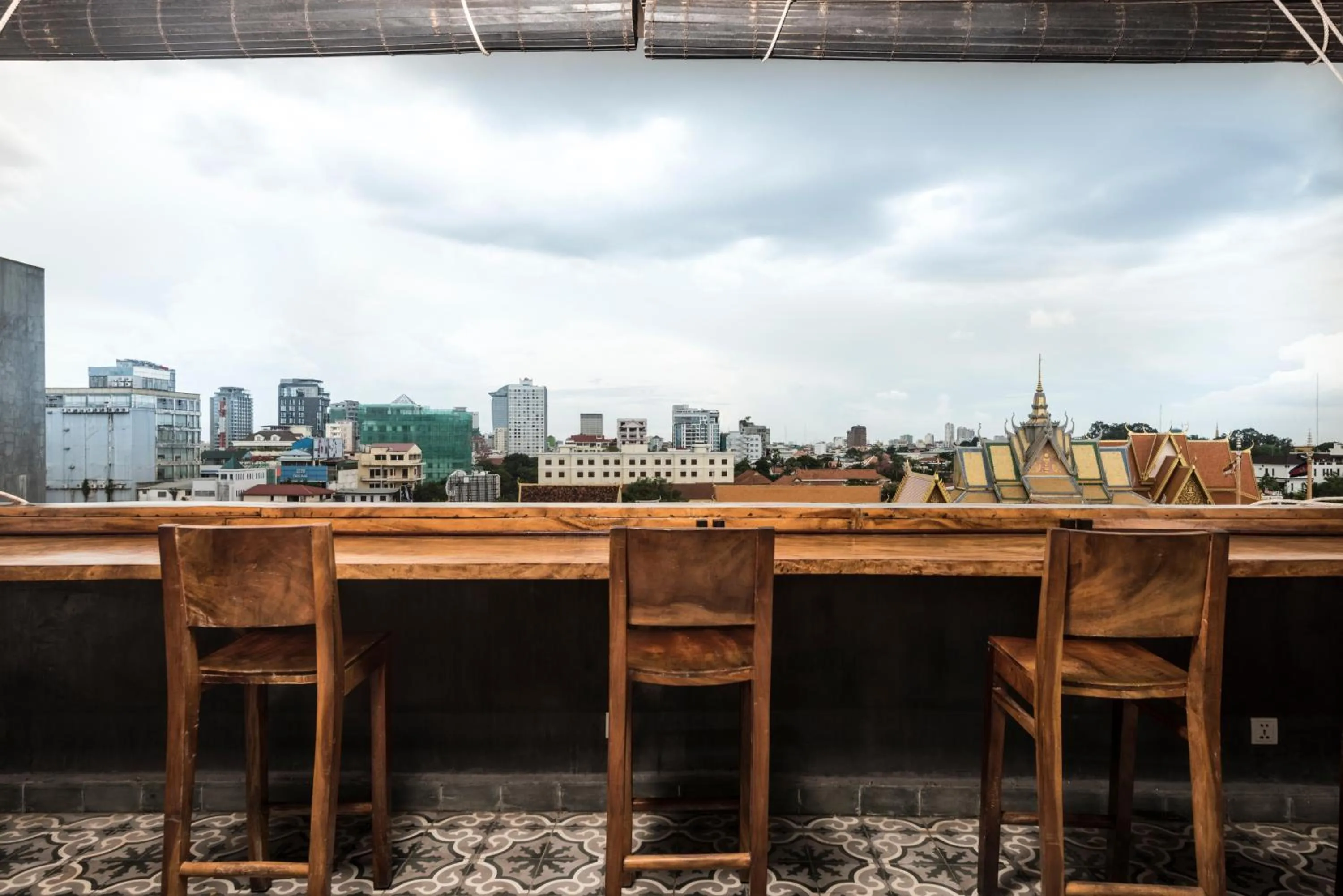 Restaurant/places to eat in PATIO Hotel & Urban Resort