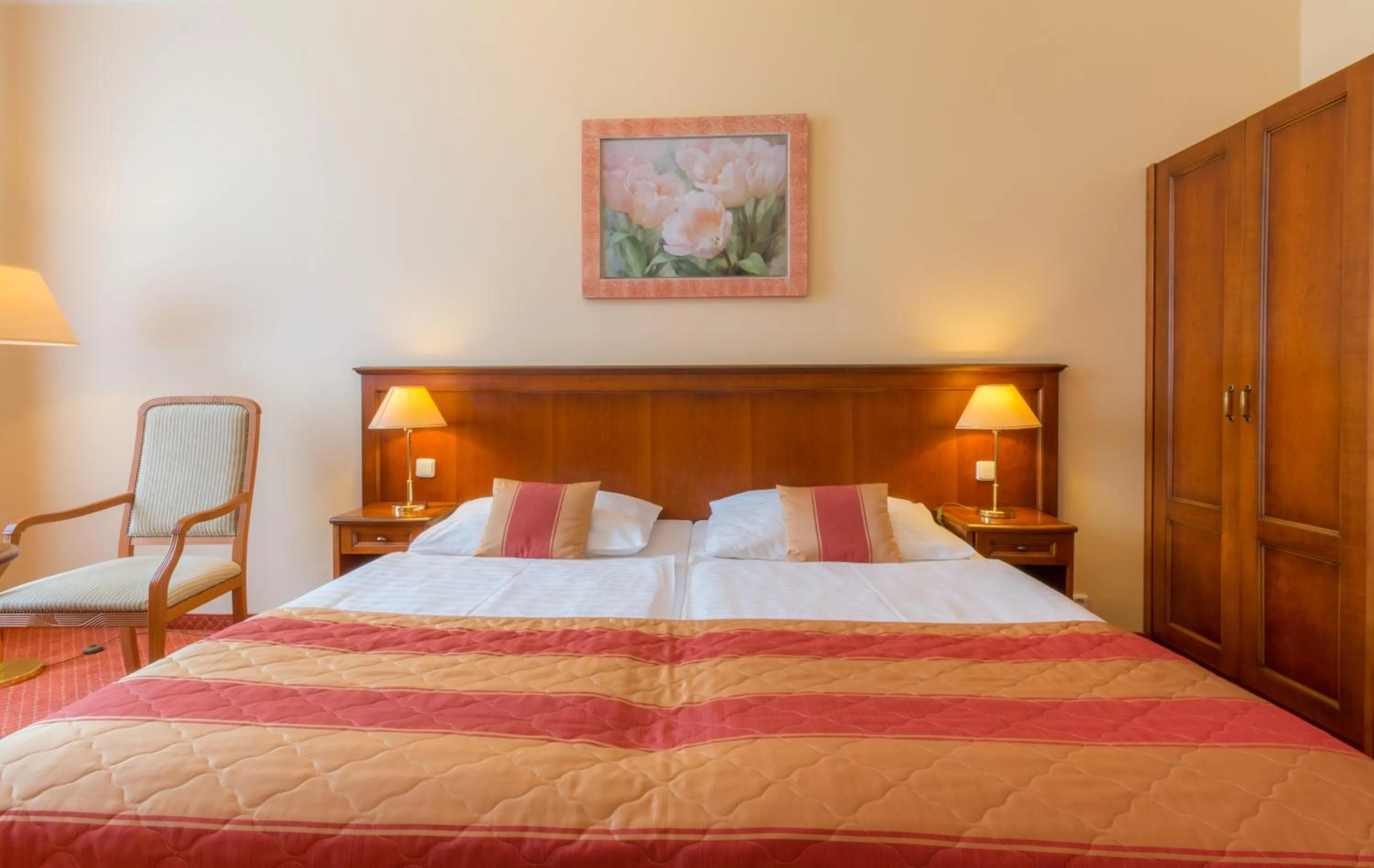 Bed in Ensana Centrální Lázně - Maria Spa