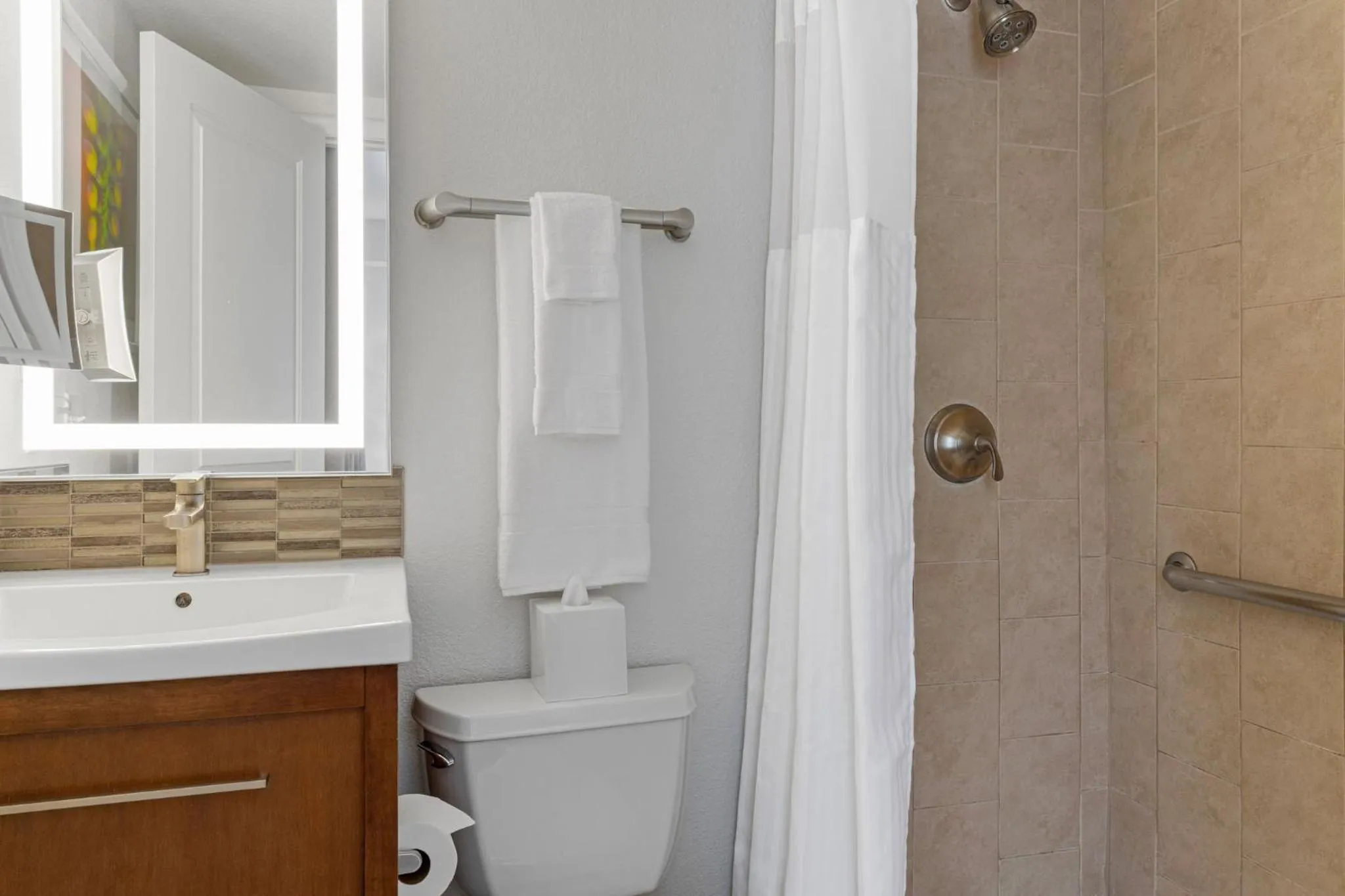 Bathroom in Desert Rose Resort