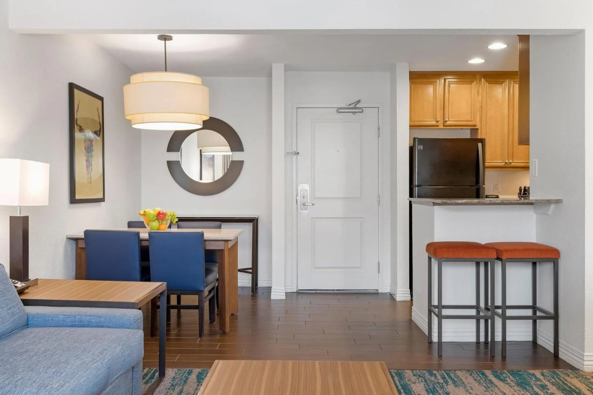 Living room in Desert Rose Resort