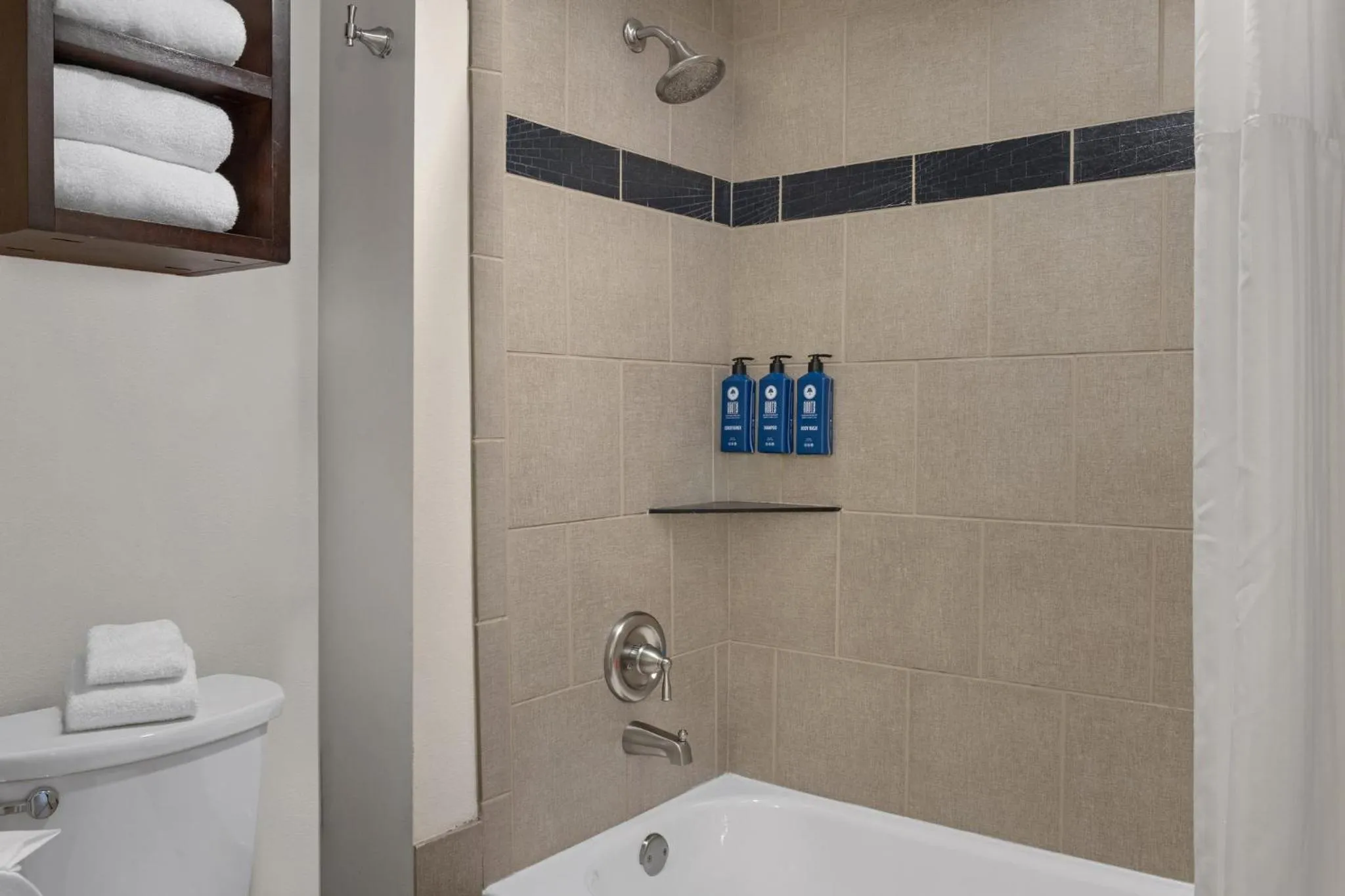 Bathroom in Peacock Suites