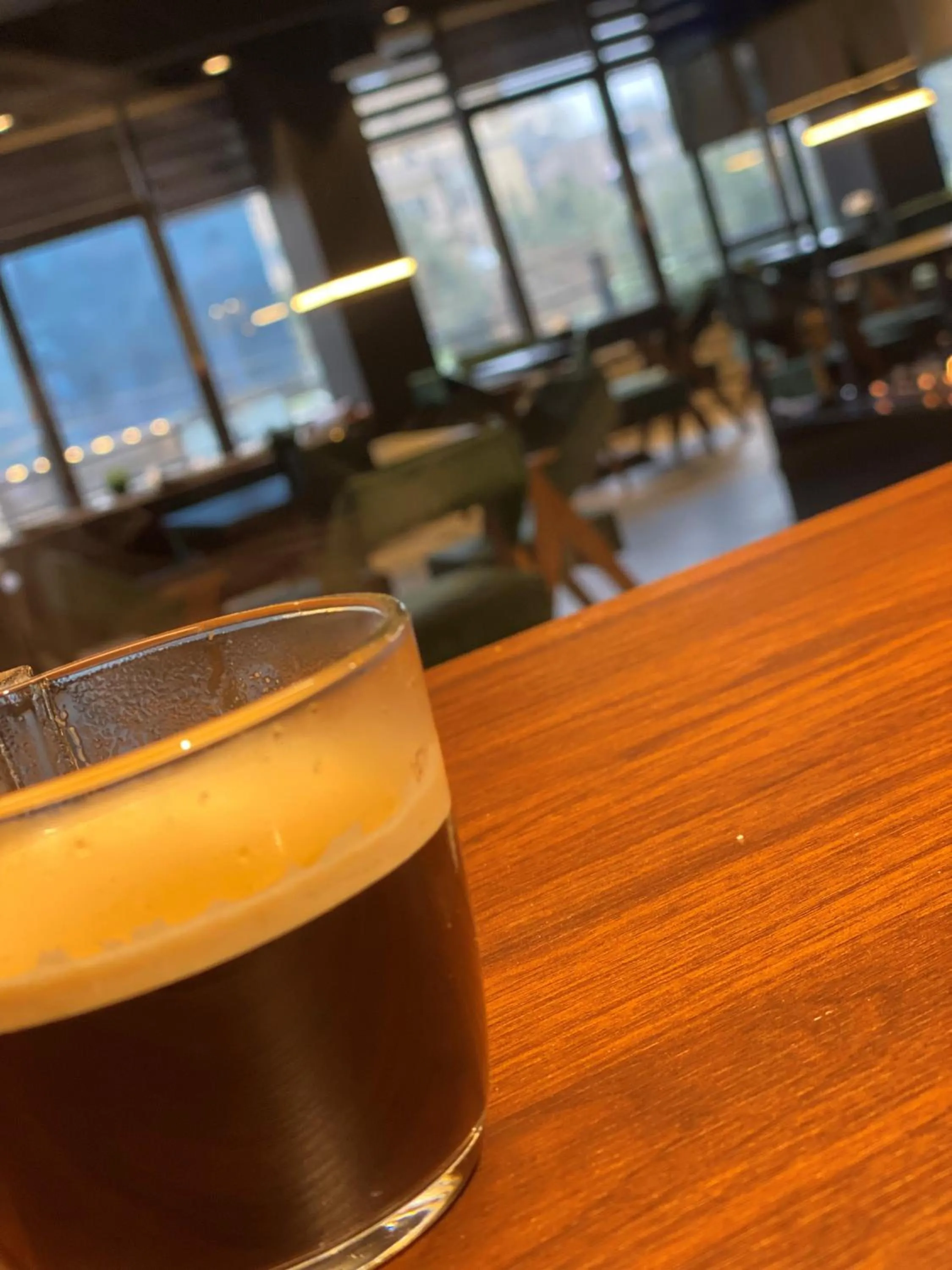 Restaurant/places to eat in Diamond Hotel